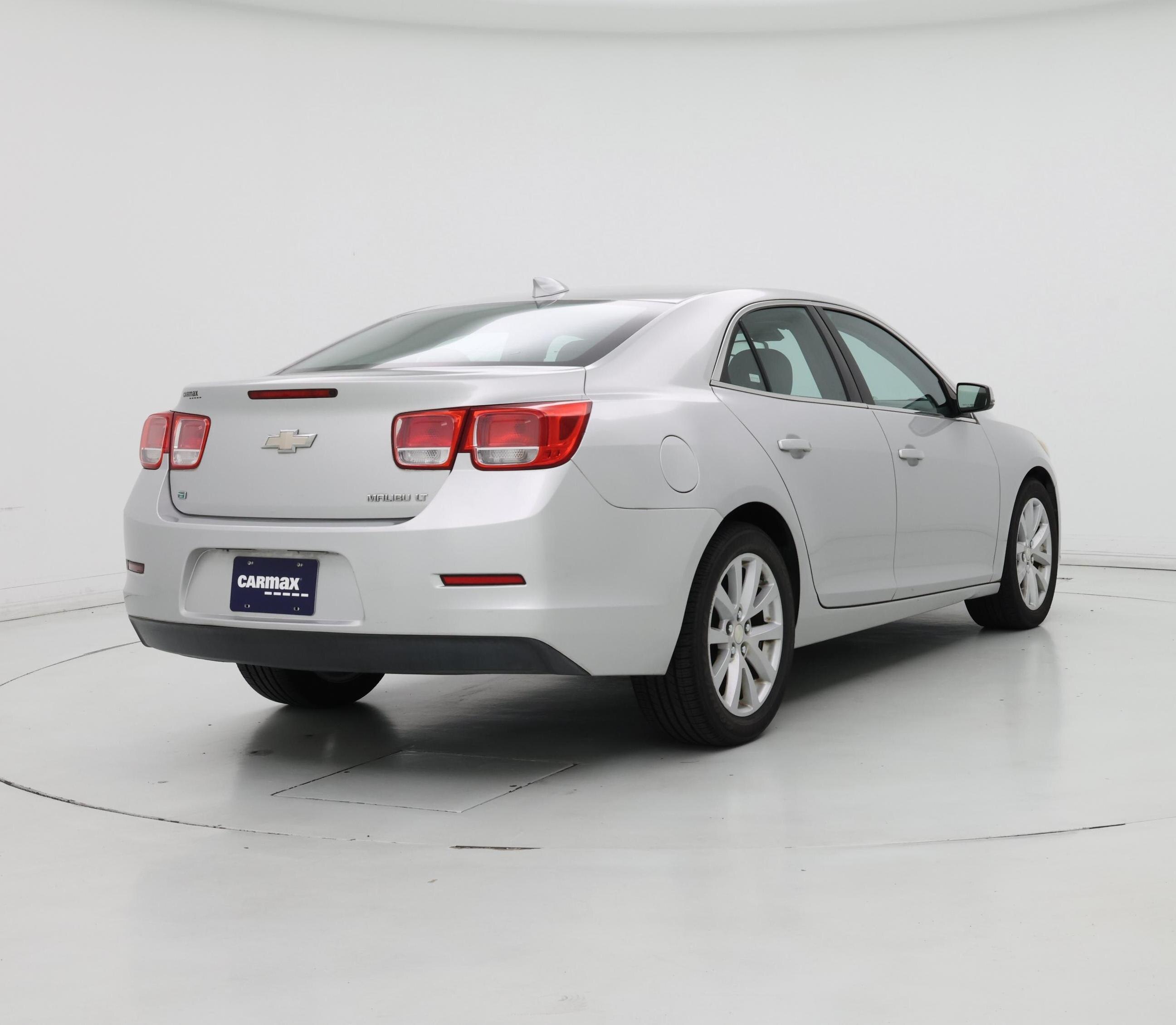 Thumbnail: 2015 Chevrolet Malibu - 8