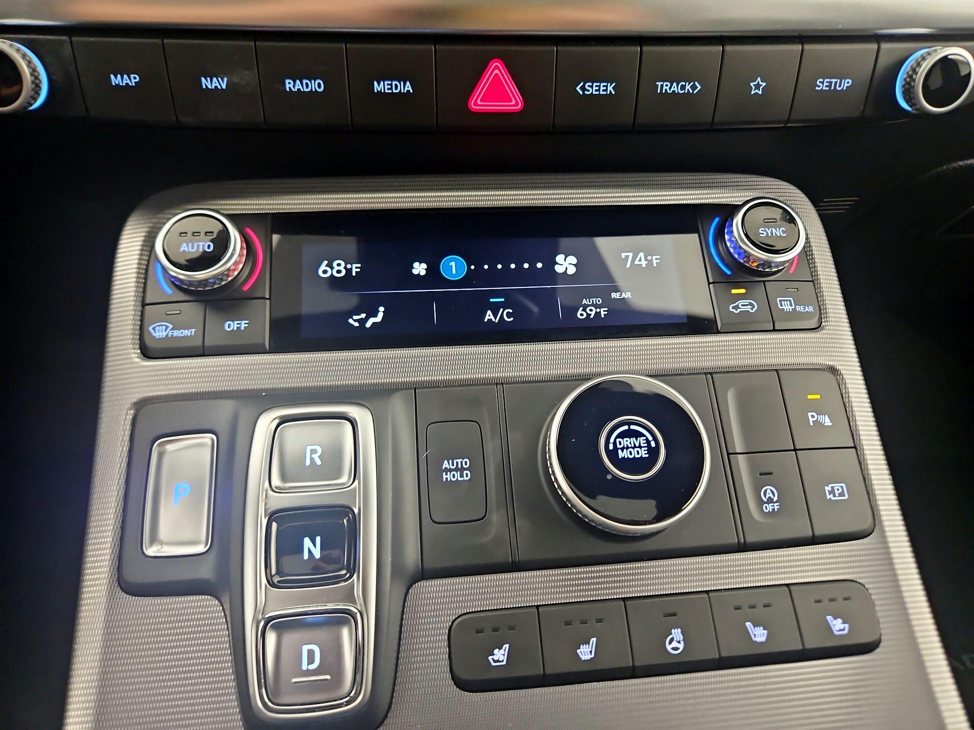 Thumbnail: 2023 Hyundai Palisade - 17