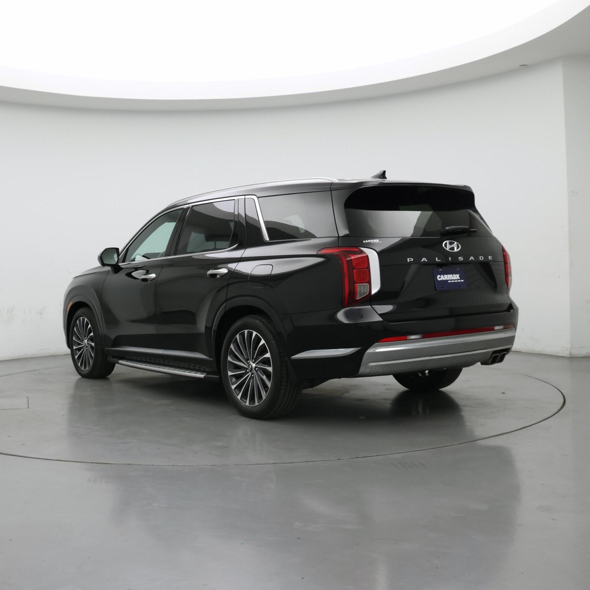 Thumbnail: 2023 Hyundai Palisade - 2