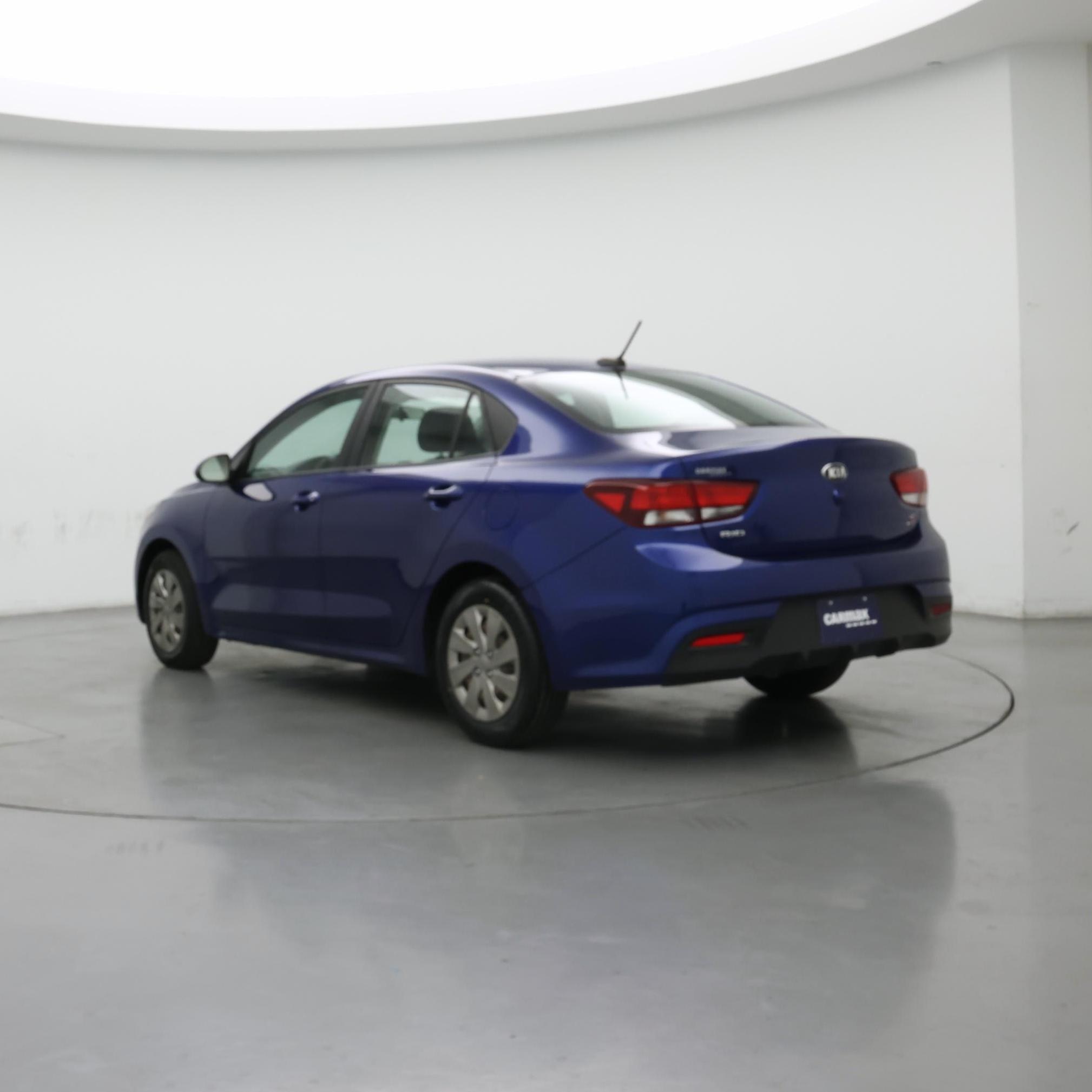 Thumbnail: 2020 Kia Rio - 2