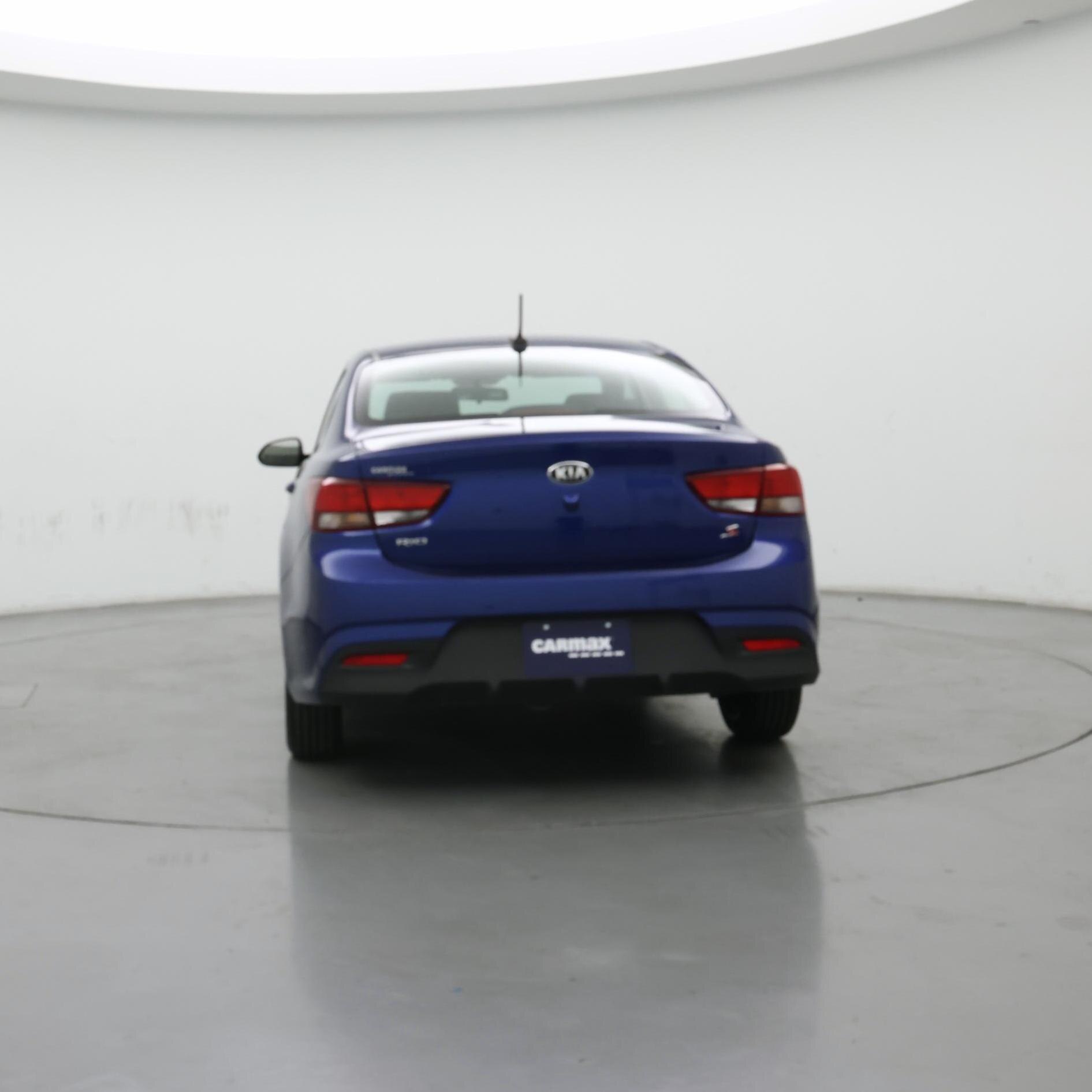 Thumbnail: 2020 Kia Rio - 6