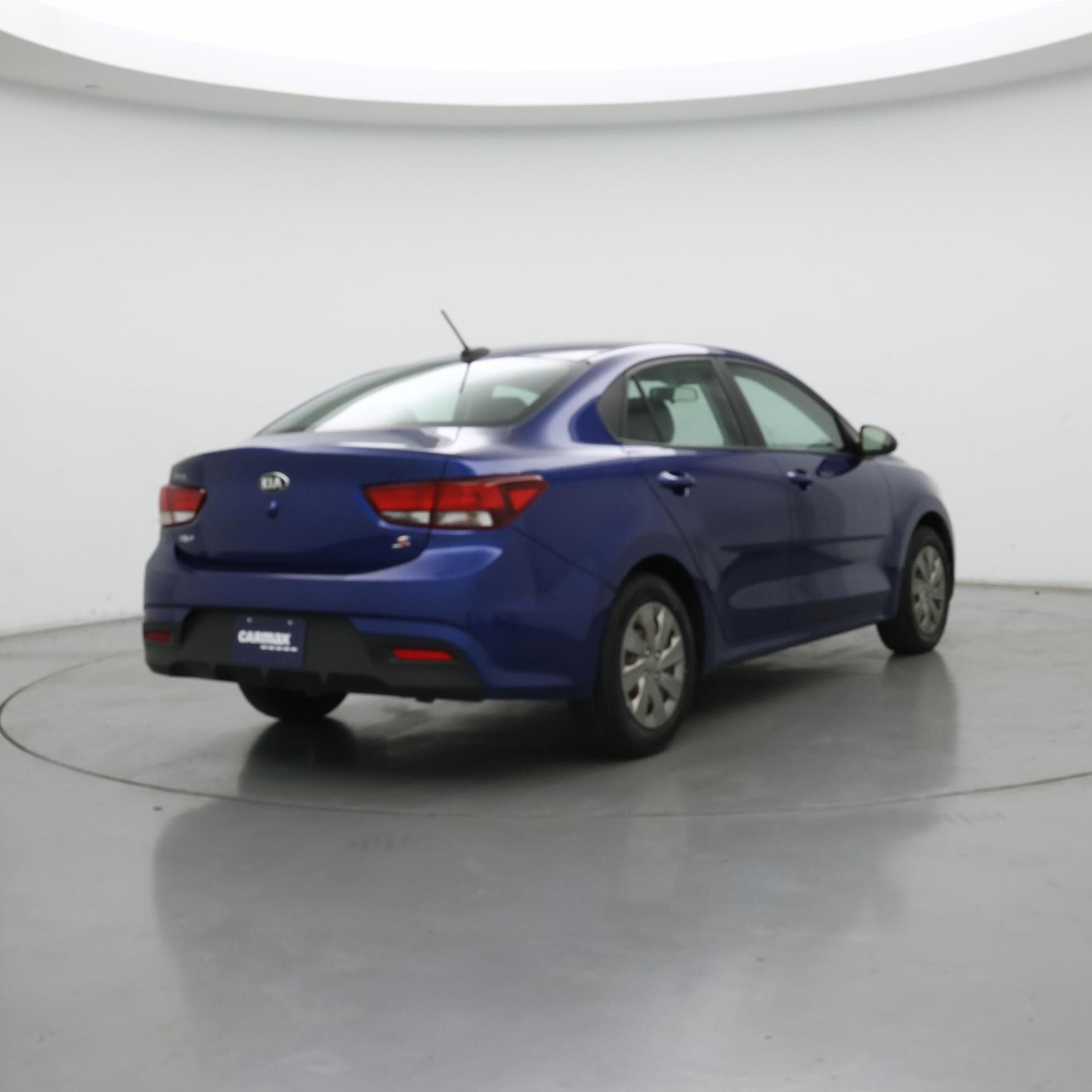 Thumbnail: 2020 Kia Rio - 8