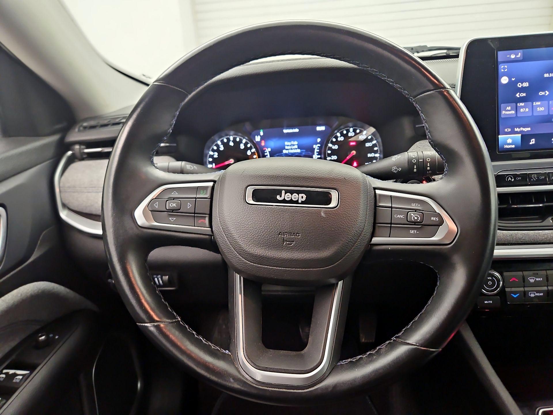 Thumbnail: 2022 Jeep Compass - 10