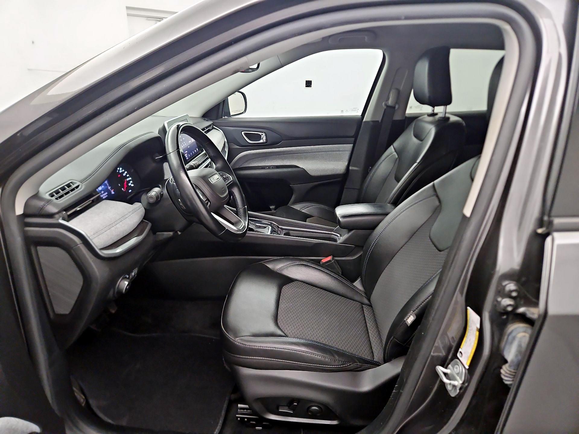 Thumbnail: 2022 Jeep Compass - 11