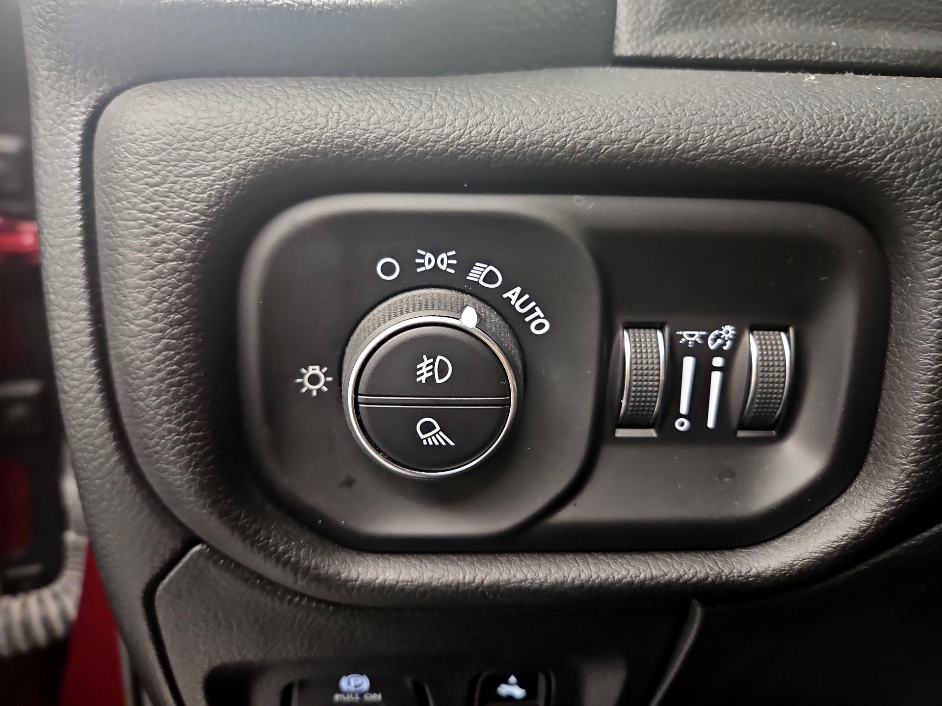 Thumbnail: 2023 RAM 1500 - 13