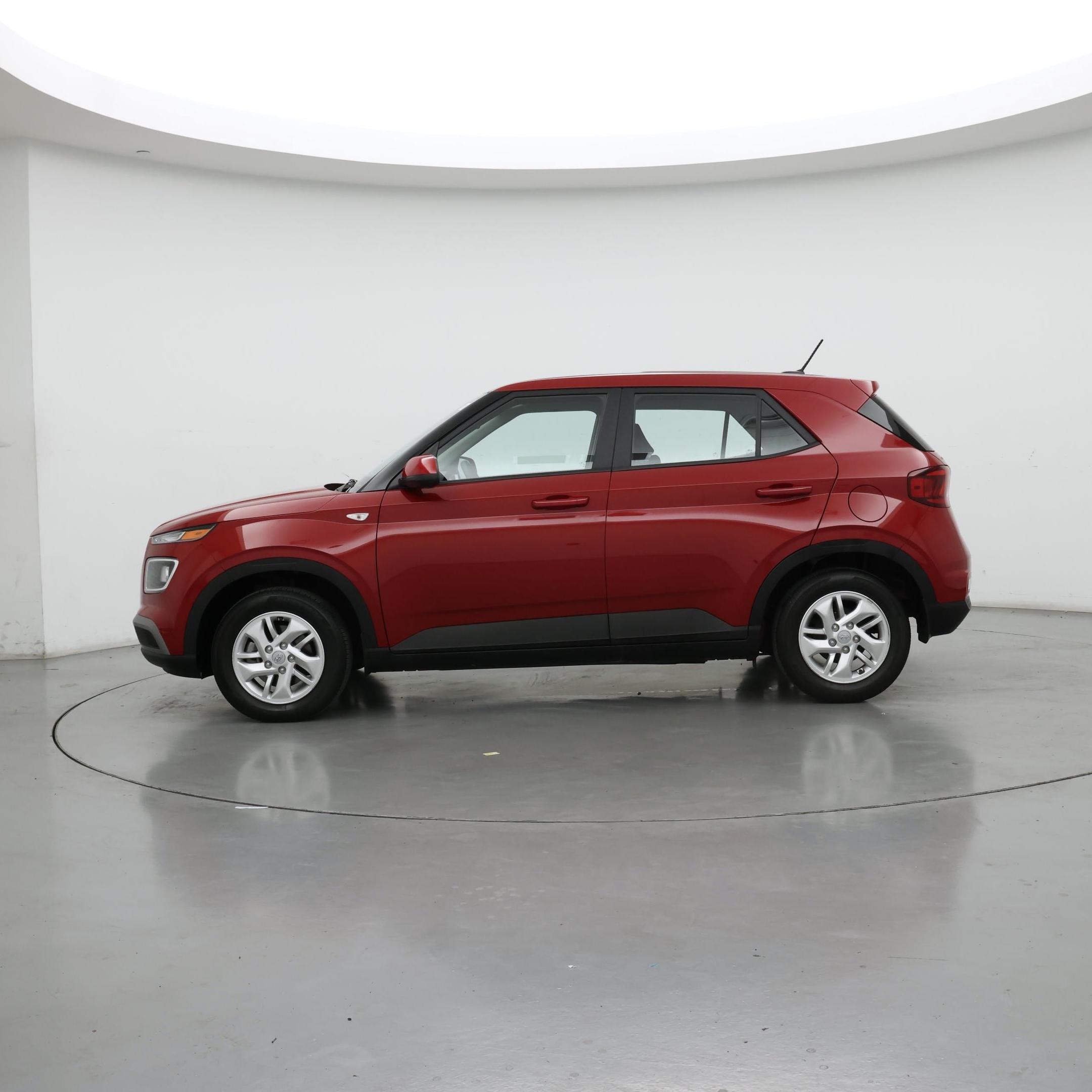 Thumbnail: 2023 Hyundai Venue - 3