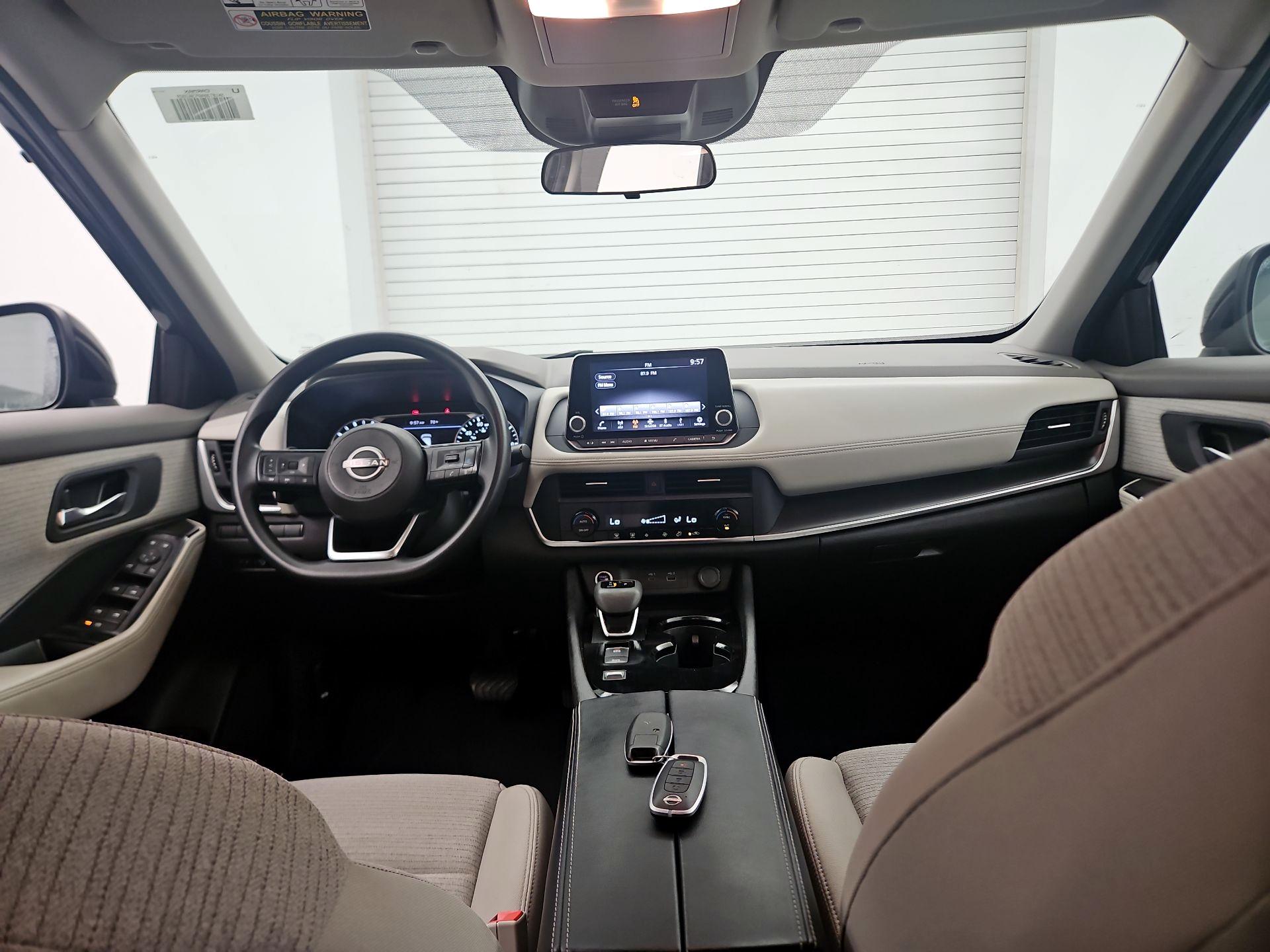 Thumbnail: 2023 Nissan Rogue - 9