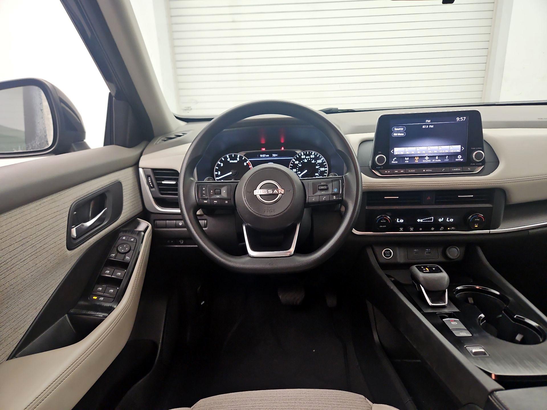 Thumbnail: 2023 Nissan Rogue - 10