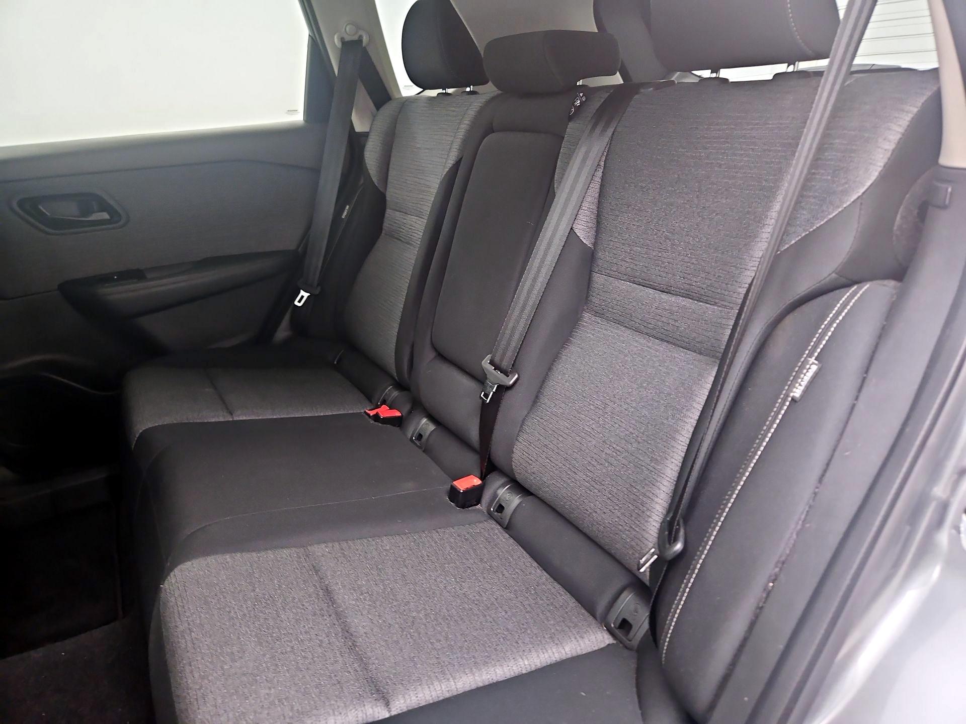 Thumbnail: 2021 Nissan Rogue - 18