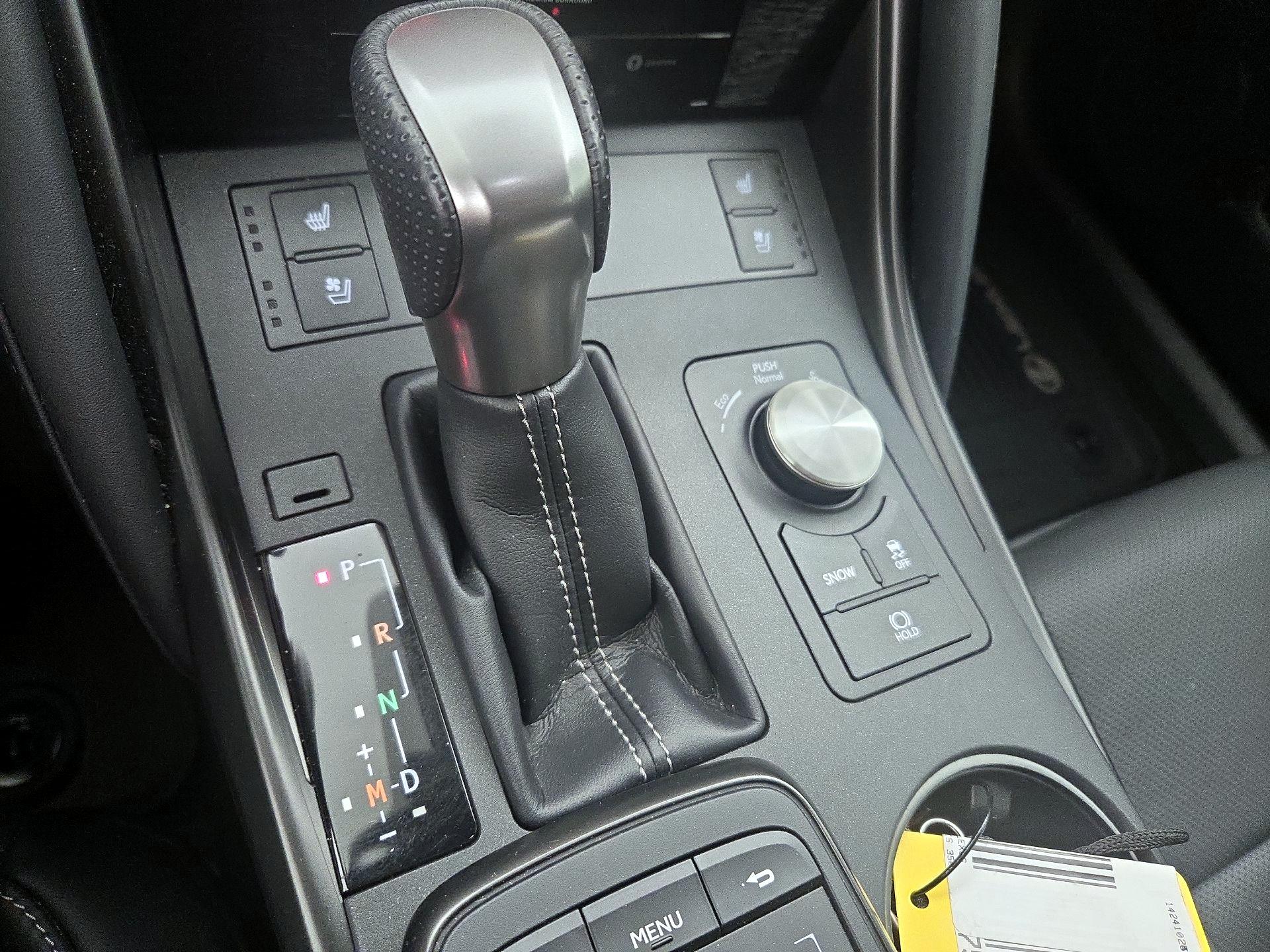 Thumbnail: 2022 Lexus IS - 18