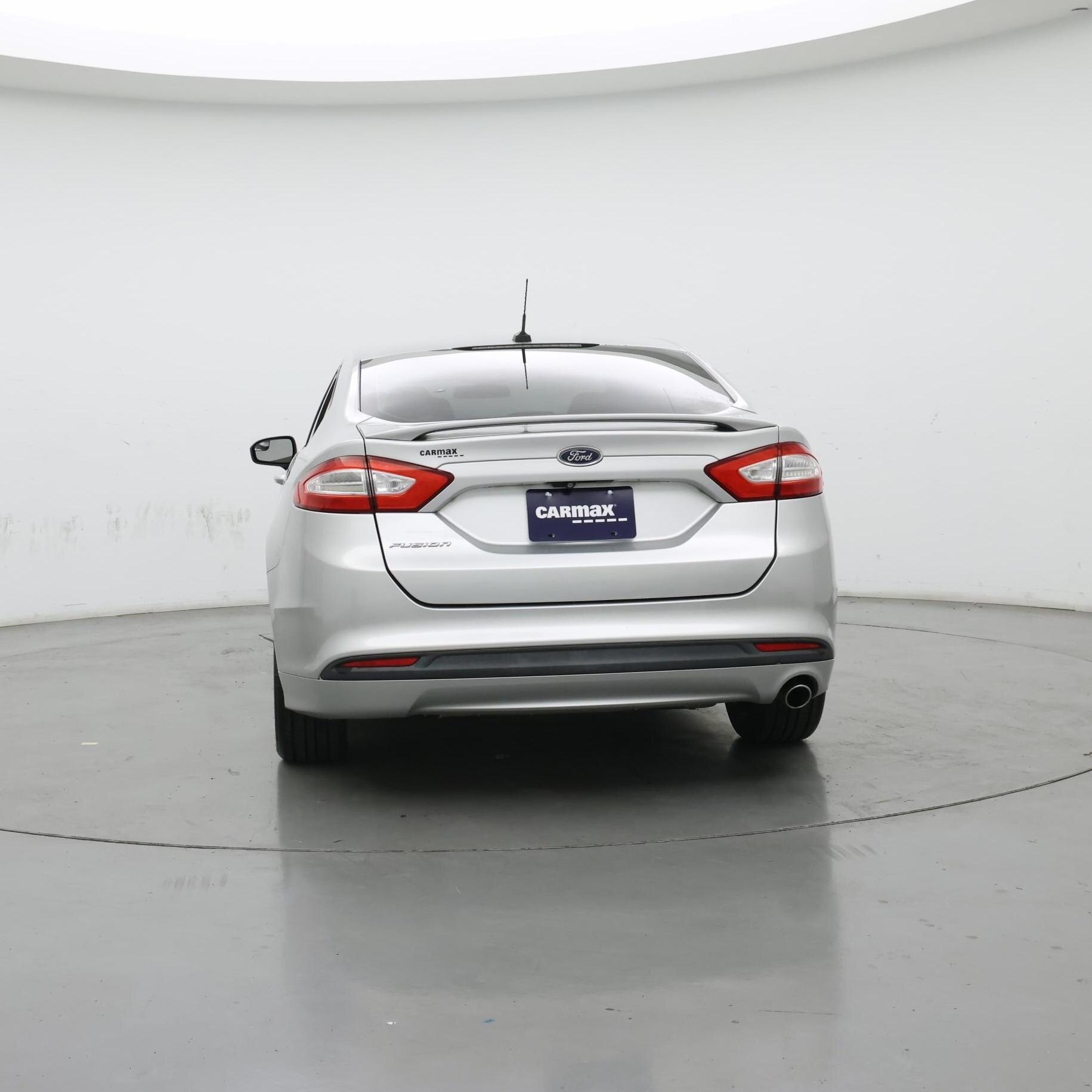 Thumbnail: 2016 Ford Fusion - 6