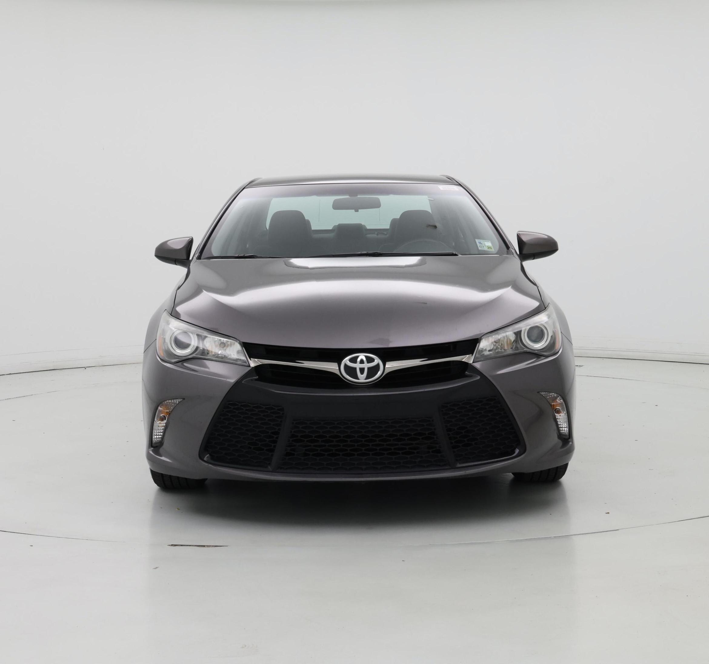 Thumbnail: 2015 Toyota Camry - 5
