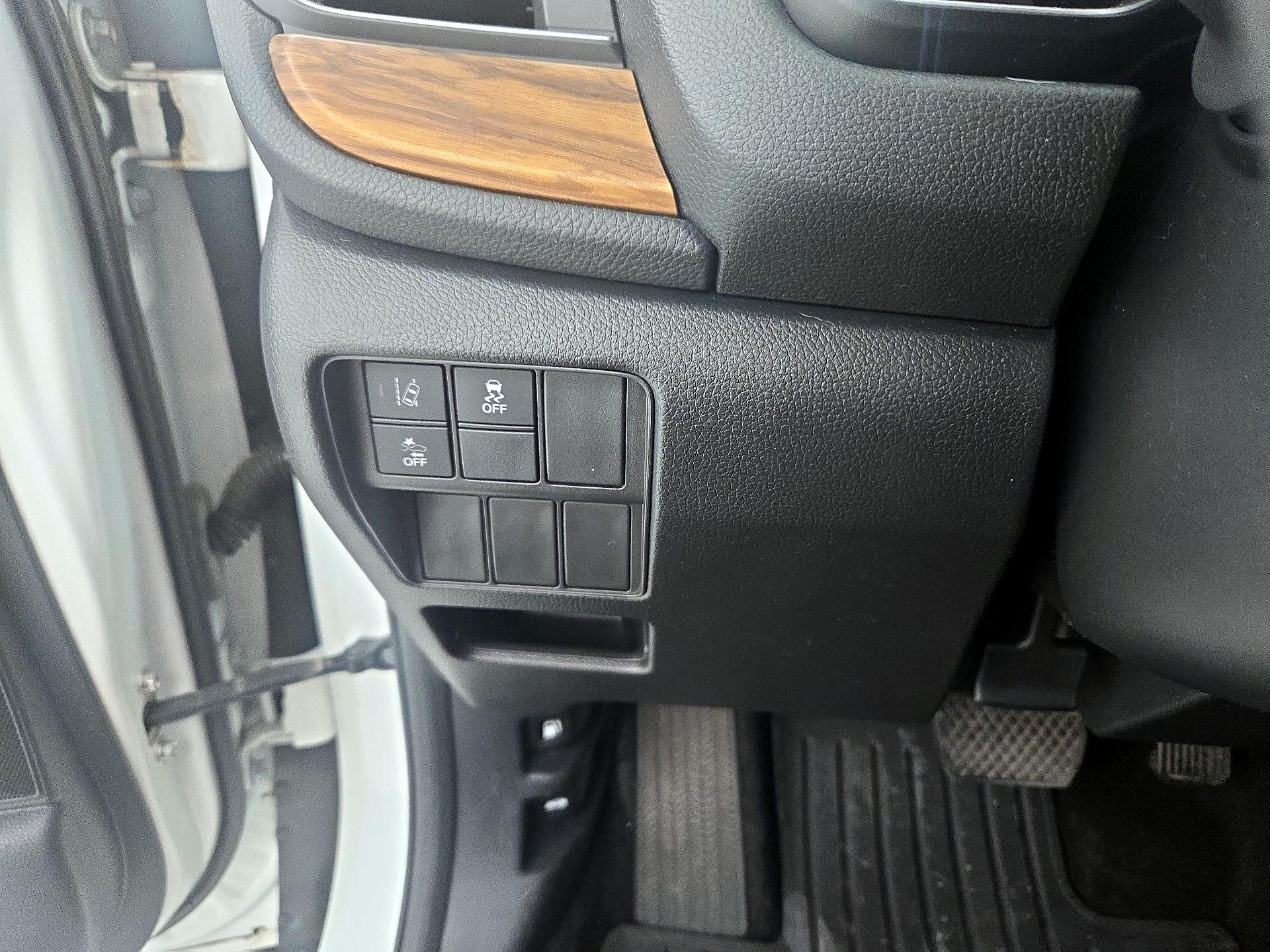 Thumbnail: 2018 Honda CR-V - 13