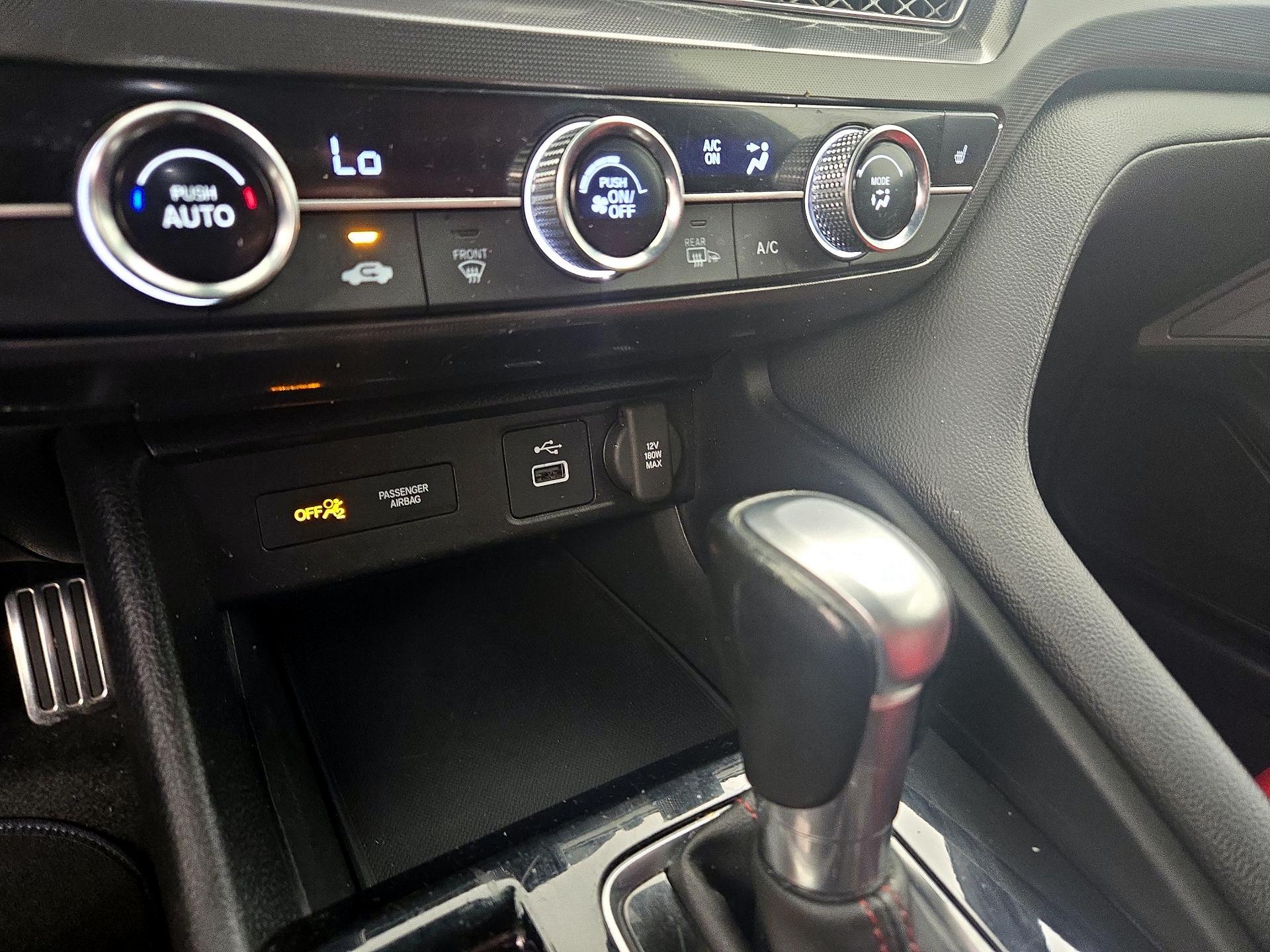 Thumbnail: 2023 Acura Integra - 16