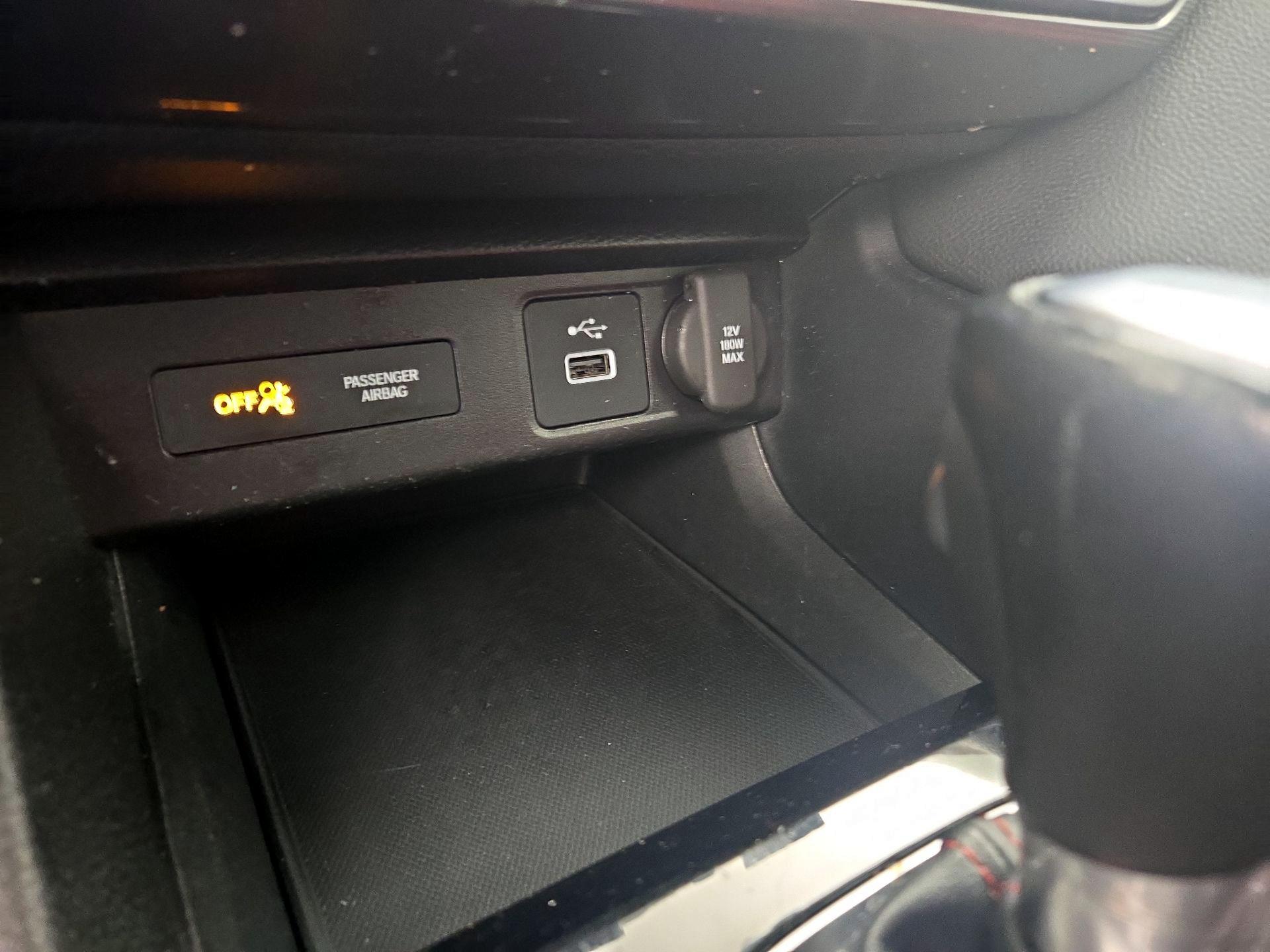 Thumbnail: 2023 Acura Integra - 18