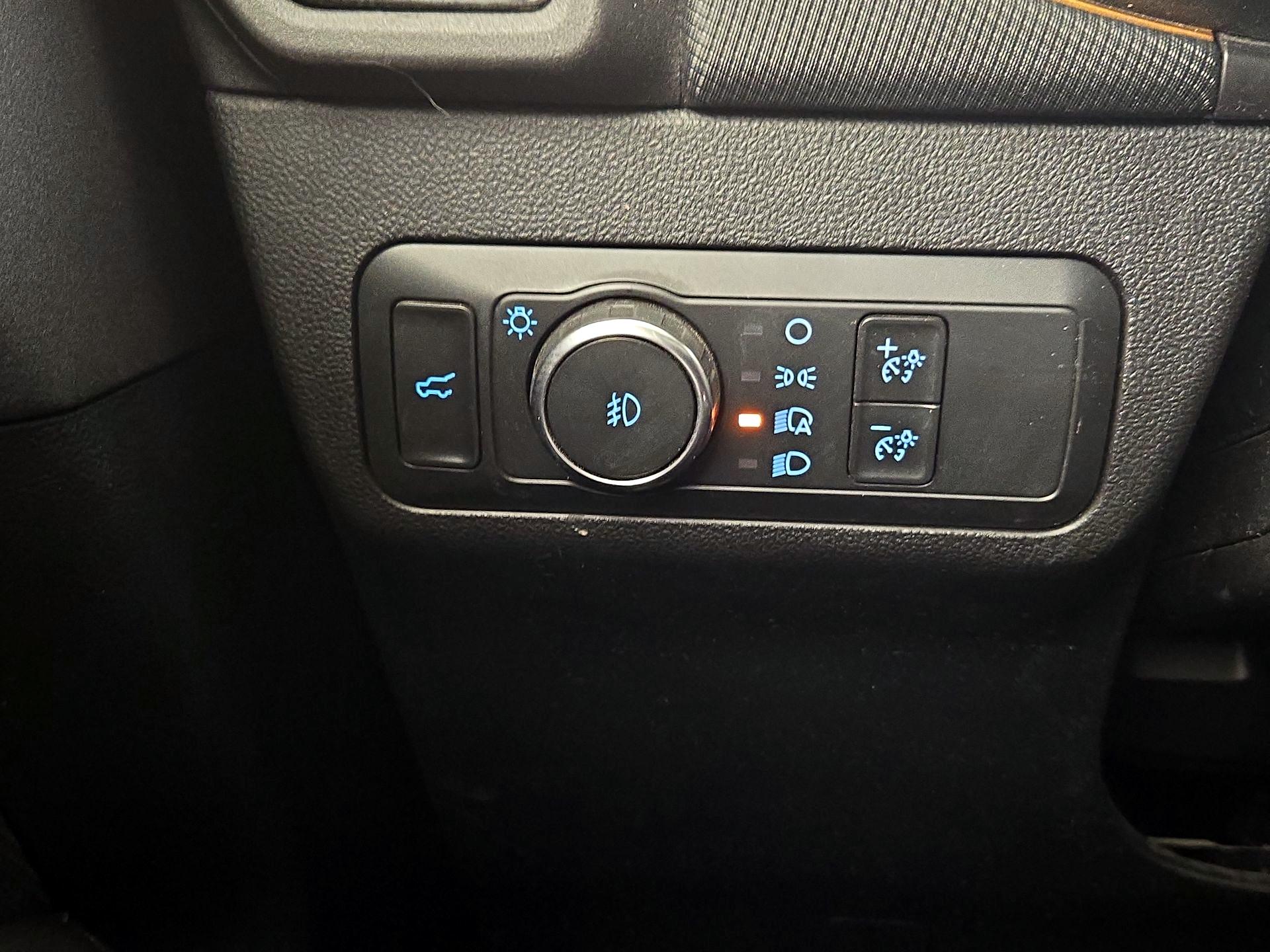 Thumbnail: 2021 Ford Bronco Sport - 13