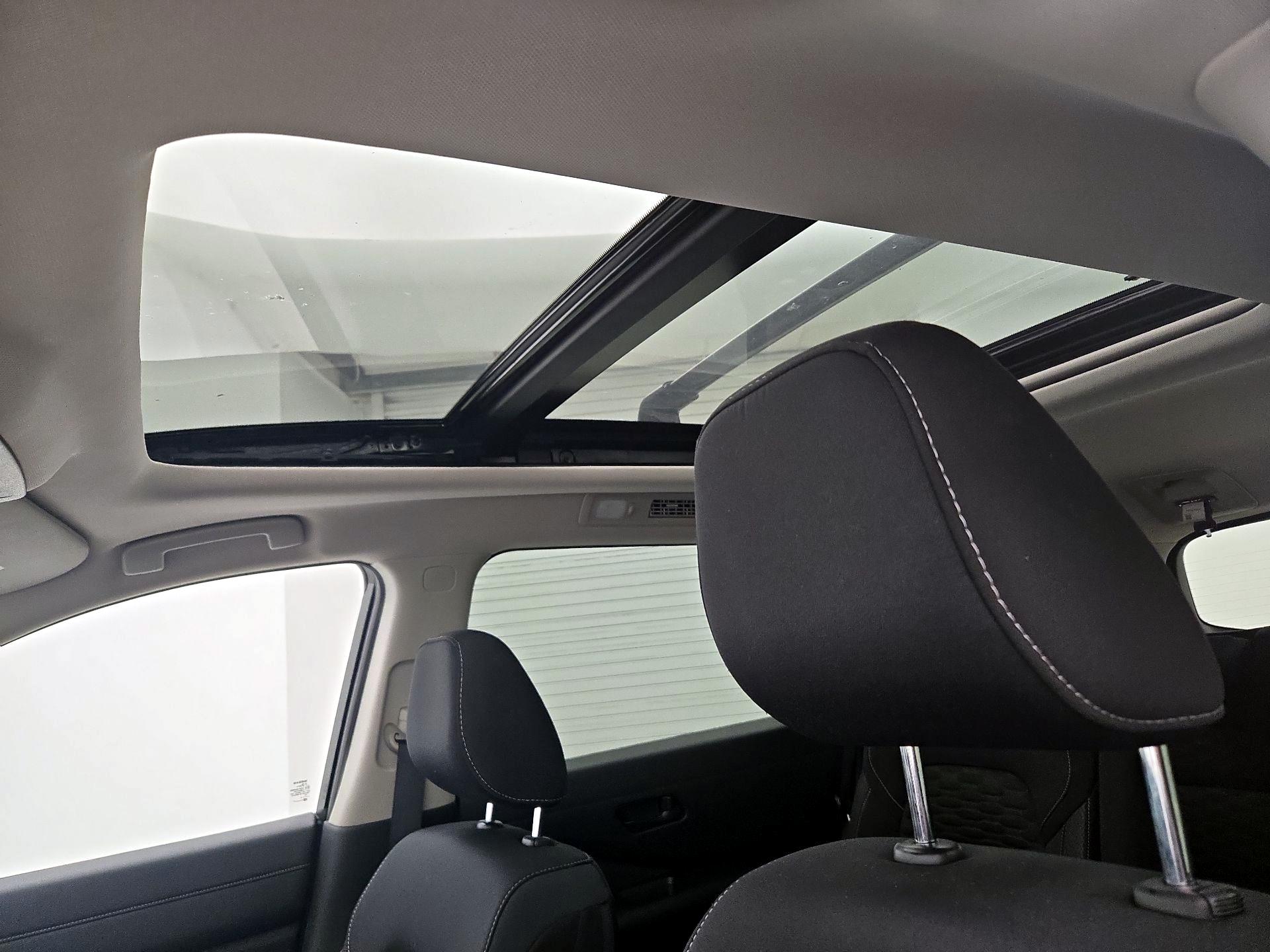 Thumbnail: 2023 Nissan Pathfinder - 19