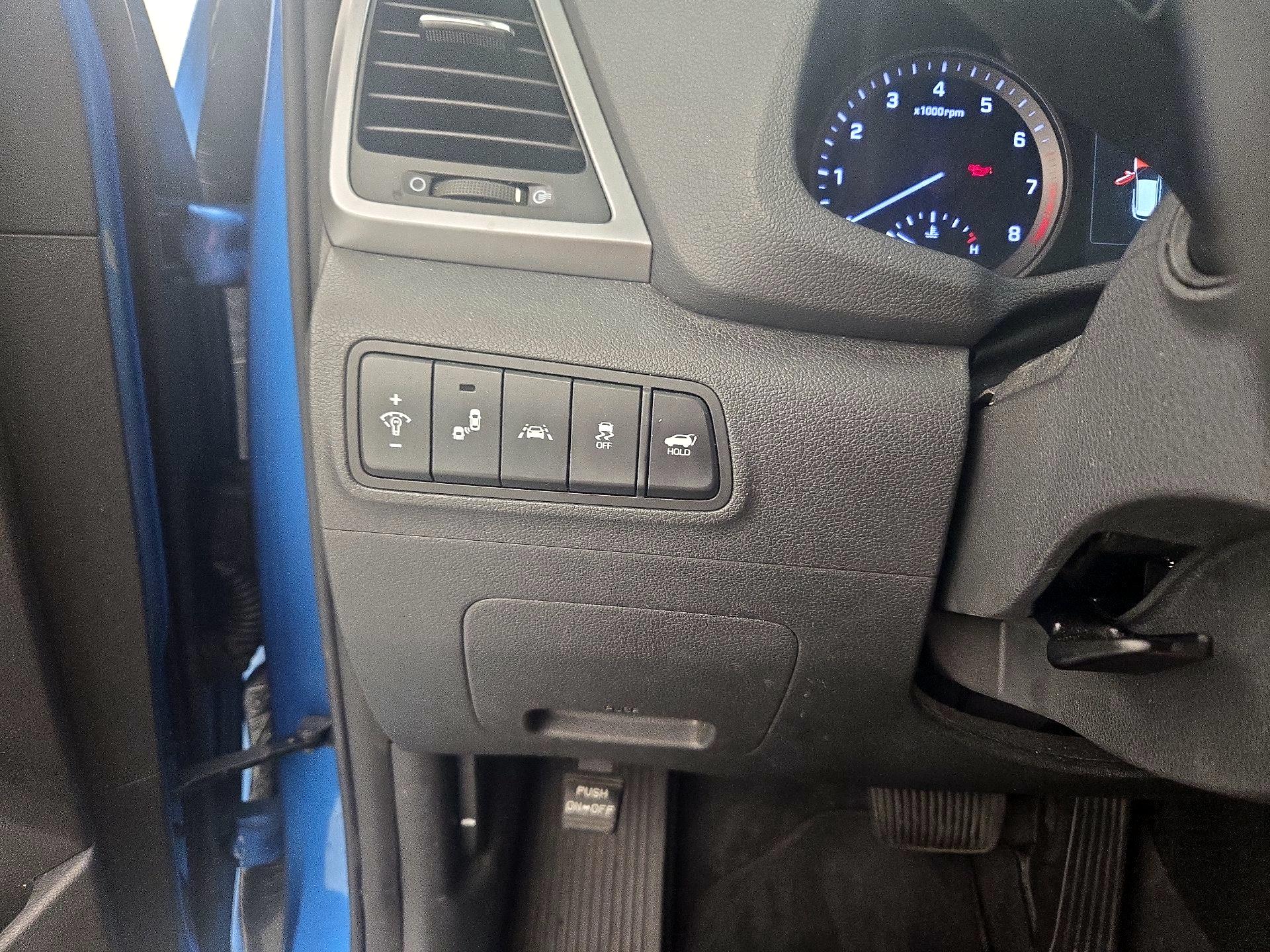 Thumbnail: 2016 Hyundai Tucson - 13