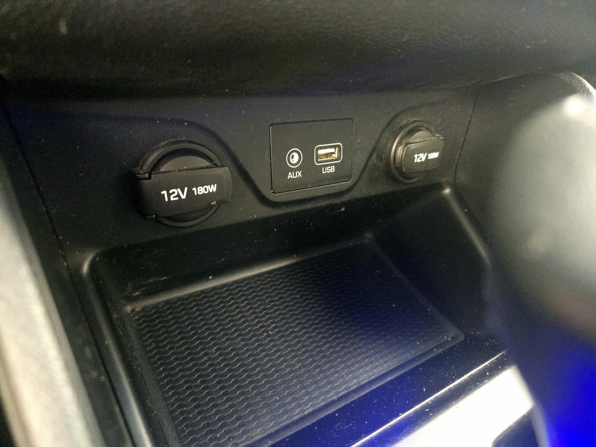 Thumbnail: 2016 Hyundai Tucson - 19