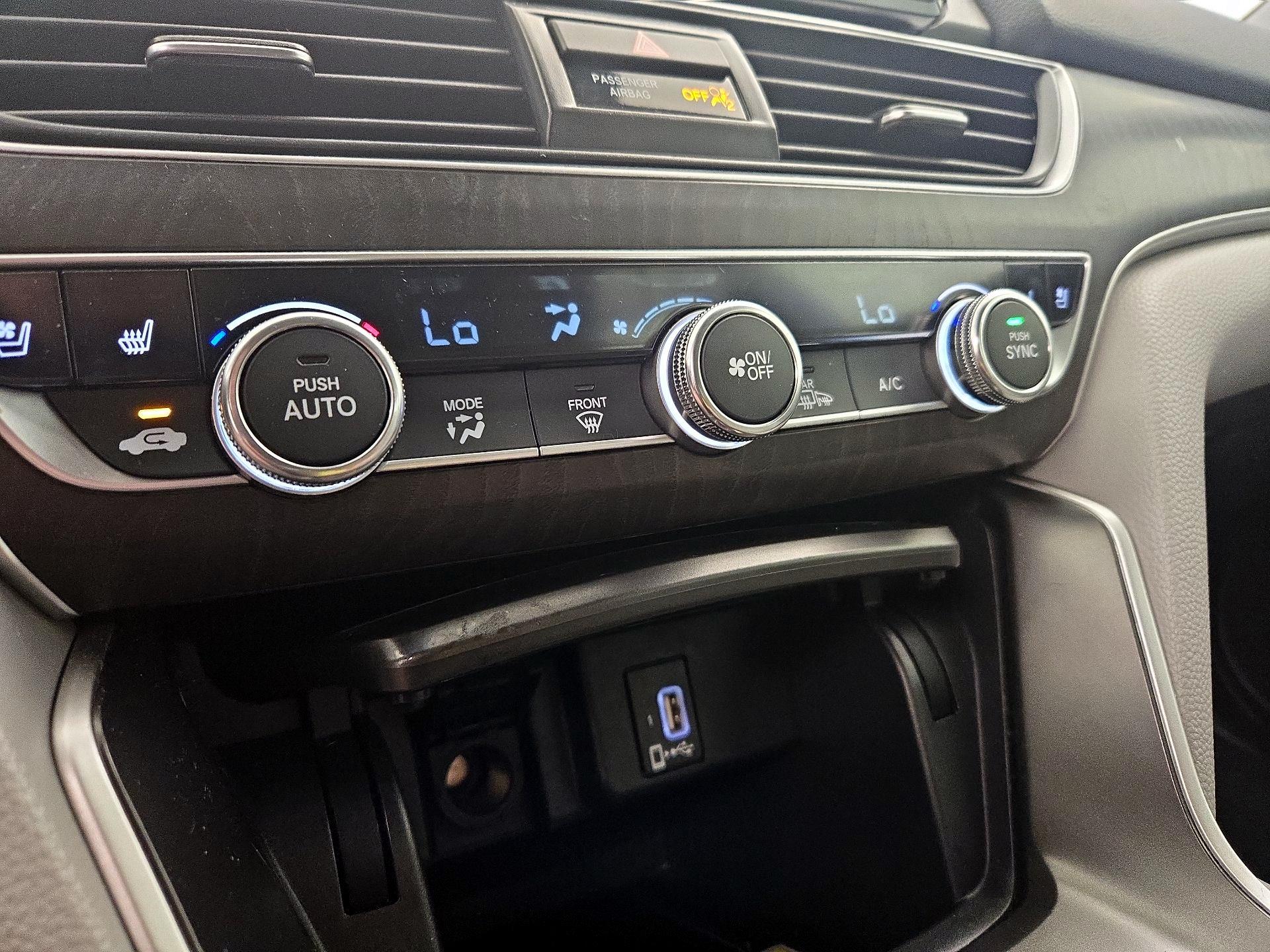 Thumbnail: 2020 Honda Accord - 17