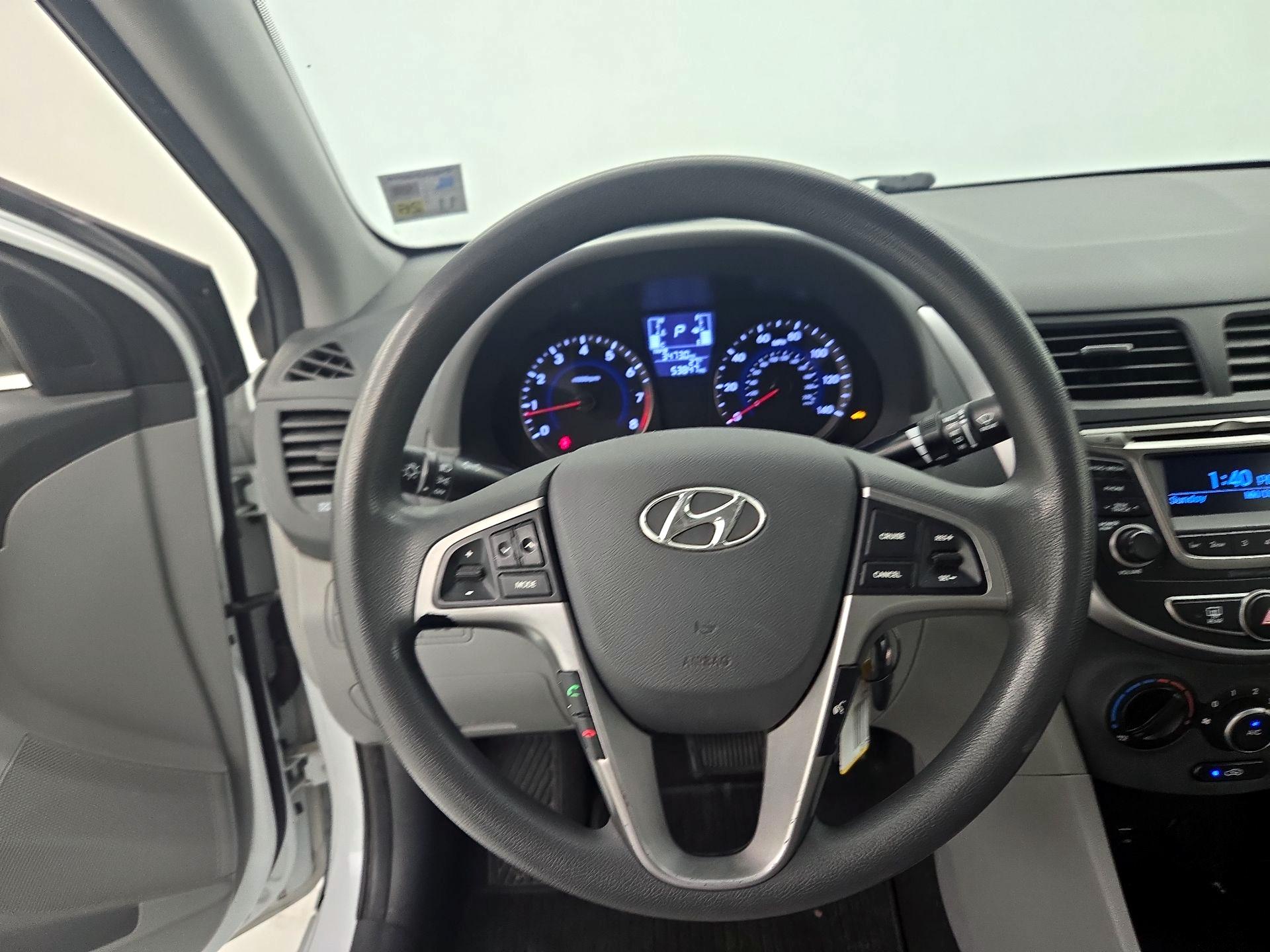 Thumbnail: 2016 Hyundai Accent - 10