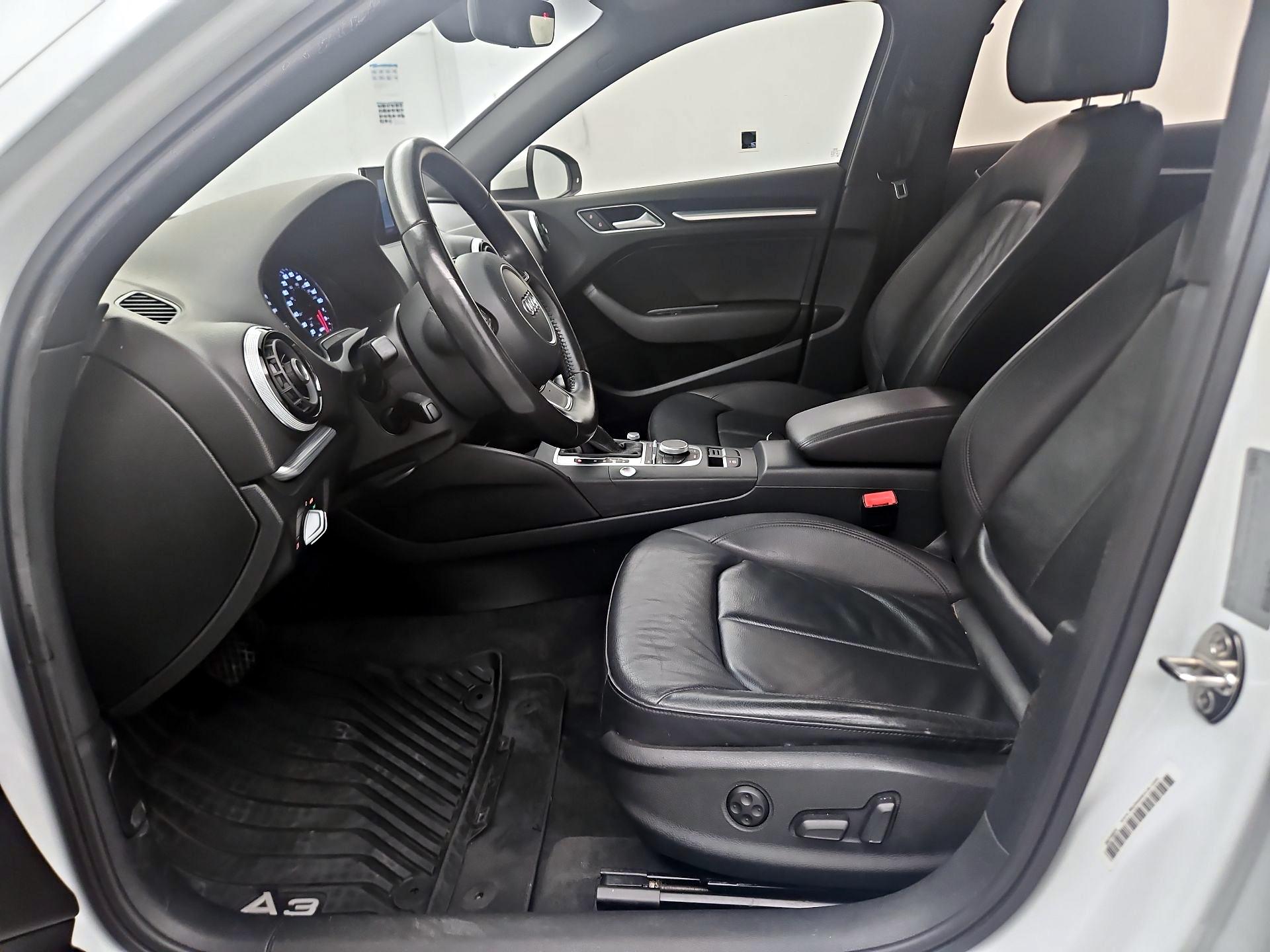 Thumbnail: 2016 Audi A3 - 11