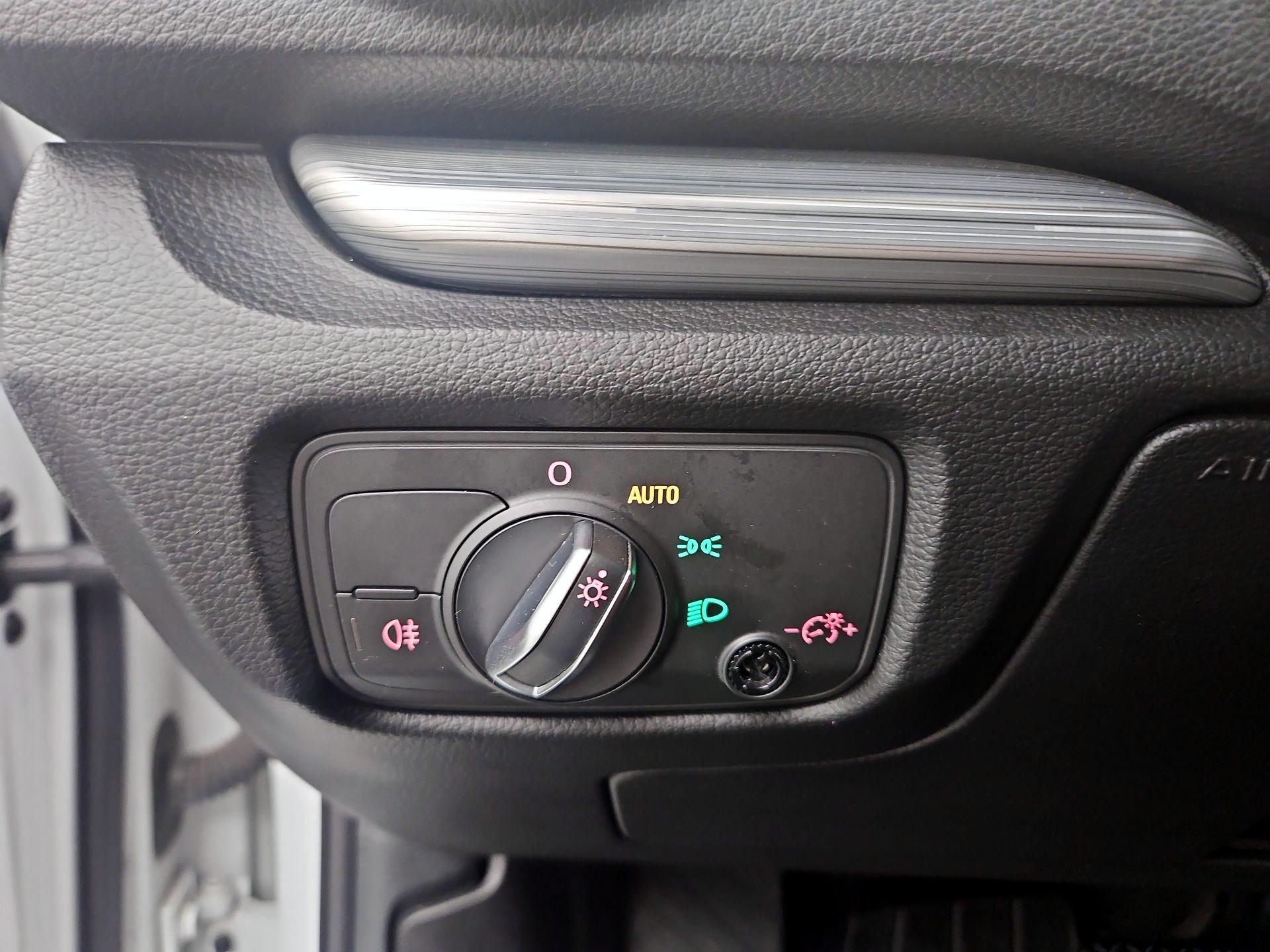 Thumbnail: 2016 Audi A3 - 13