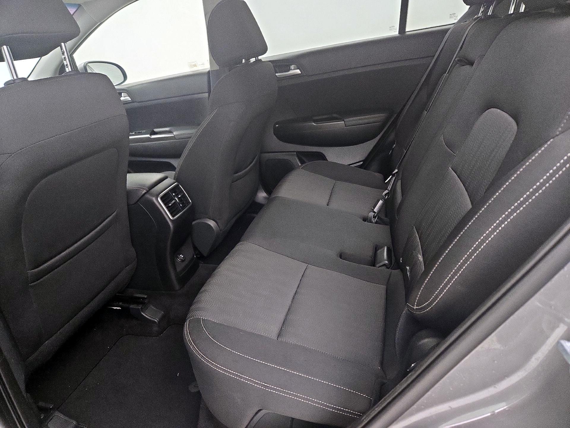 Thumbnail: 2019 Kia Sportage - 19