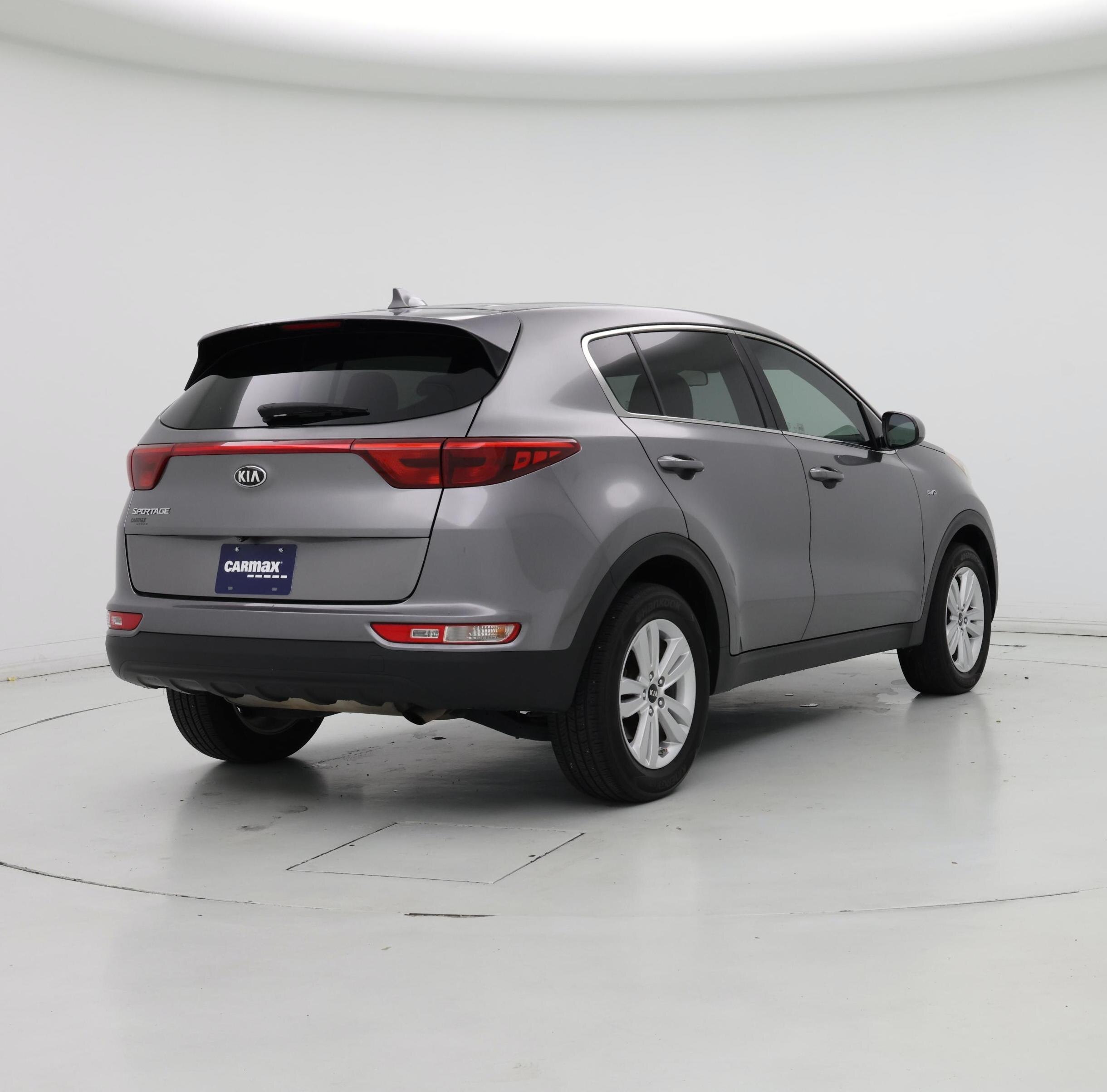 Thumbnail: 2019 Kia Sportage - 8