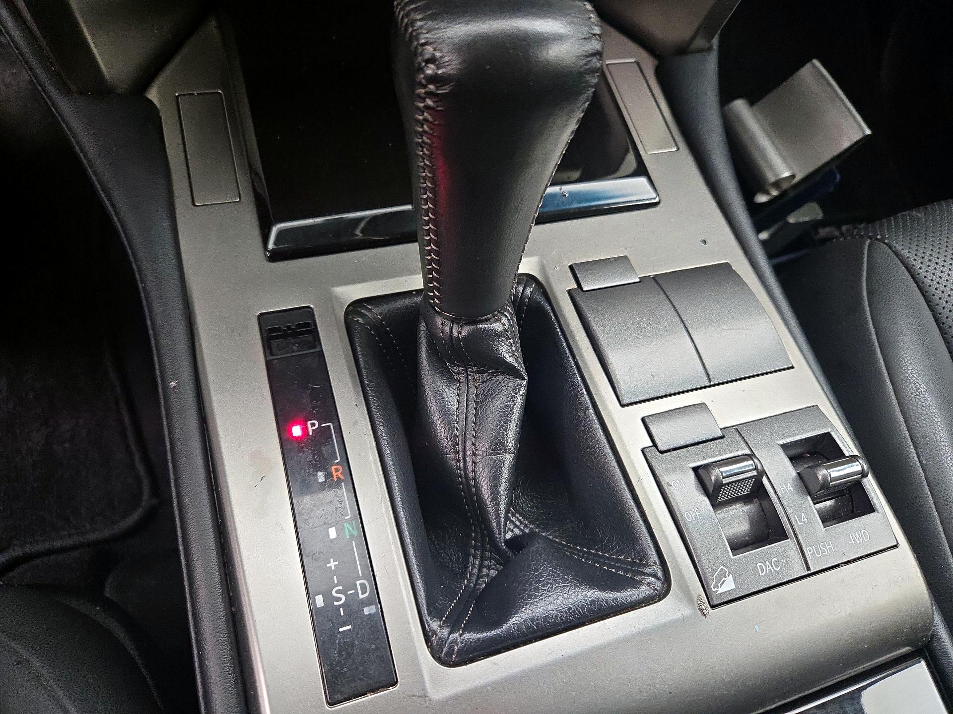 Thumbnail: 2019 Lexus GX - 17