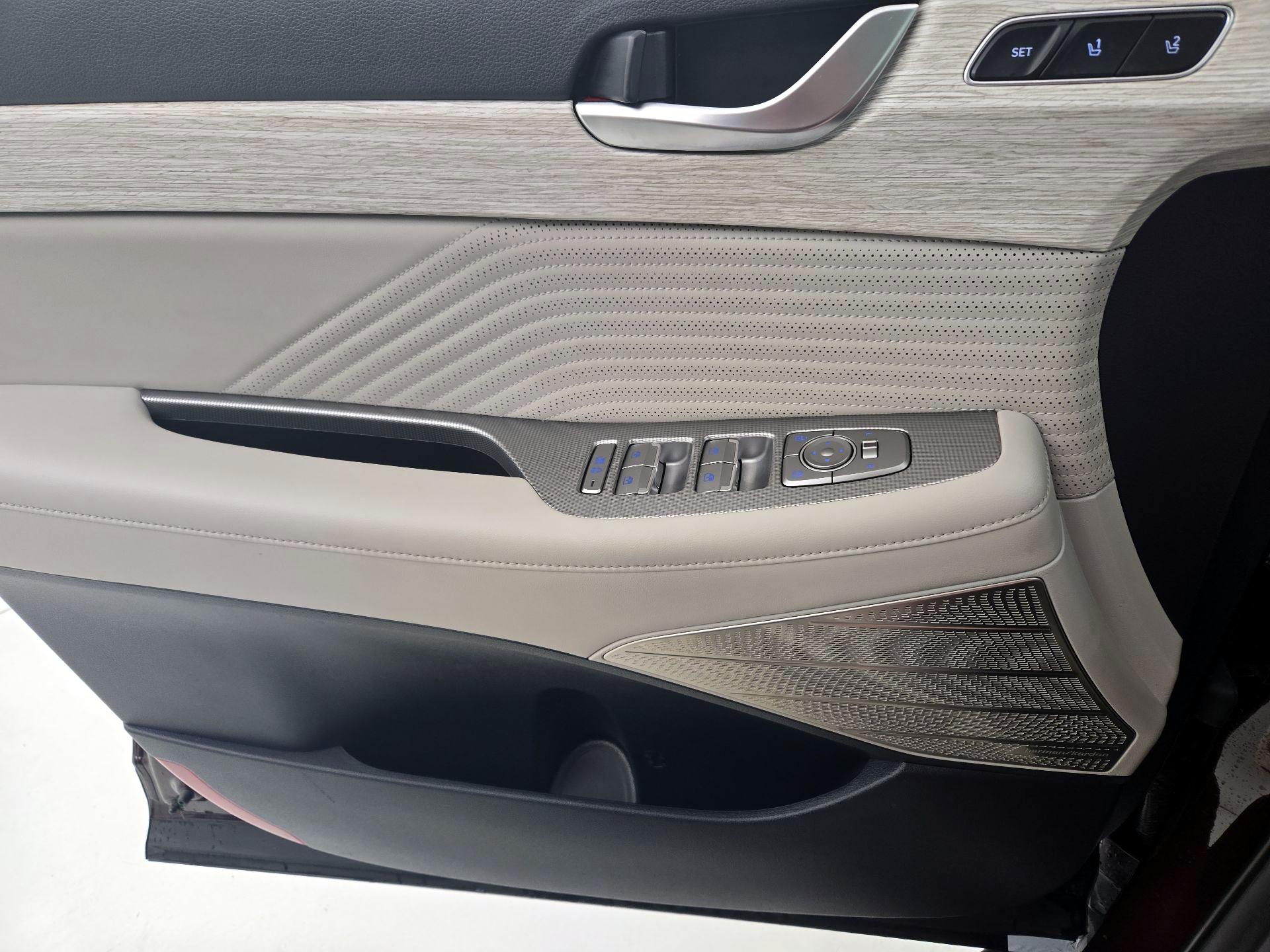 Thumbnail: 2024 Hyundai Palisade - 12