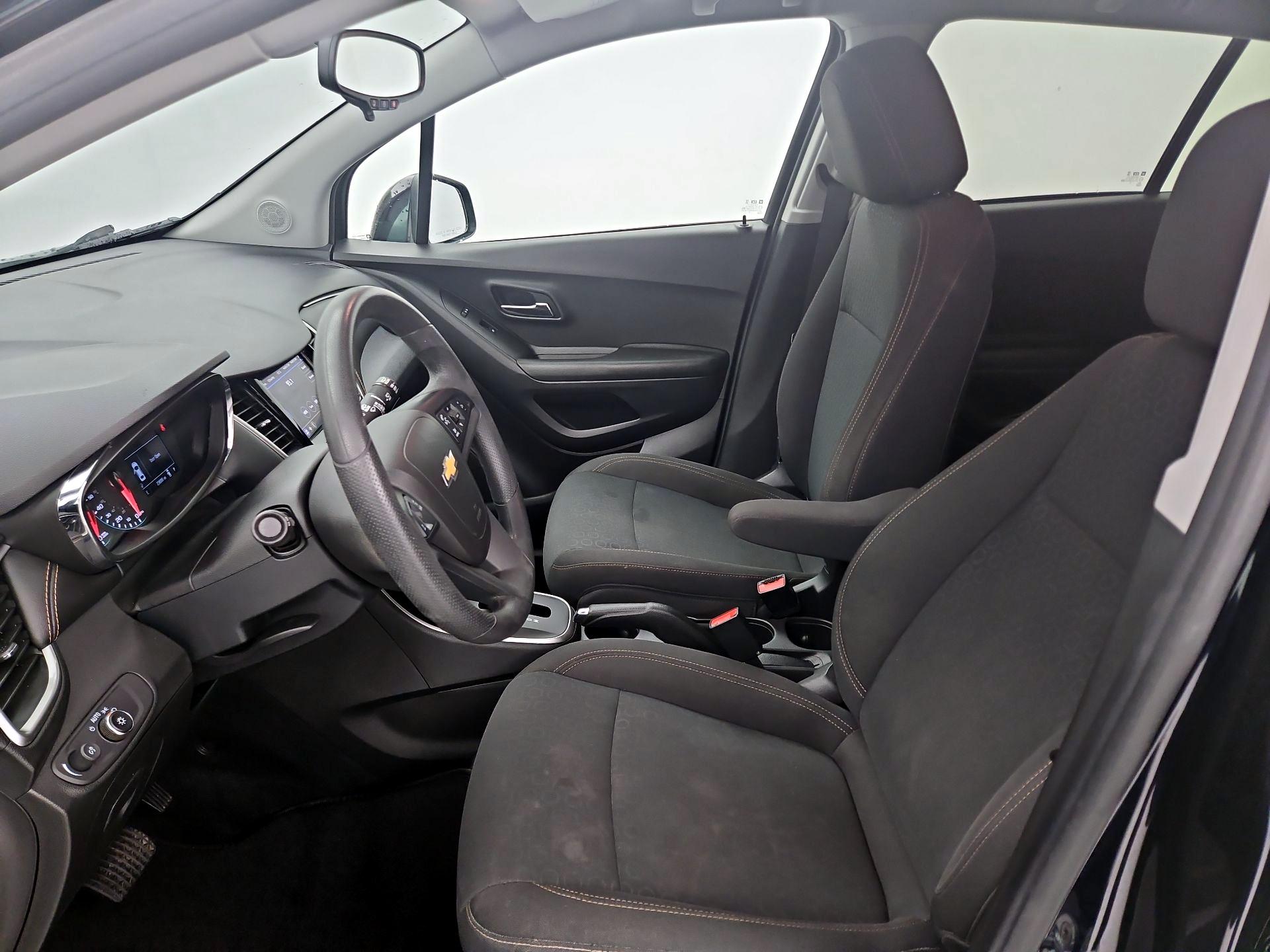 Thumbnail: 2021 Chevrolet Trax - 11