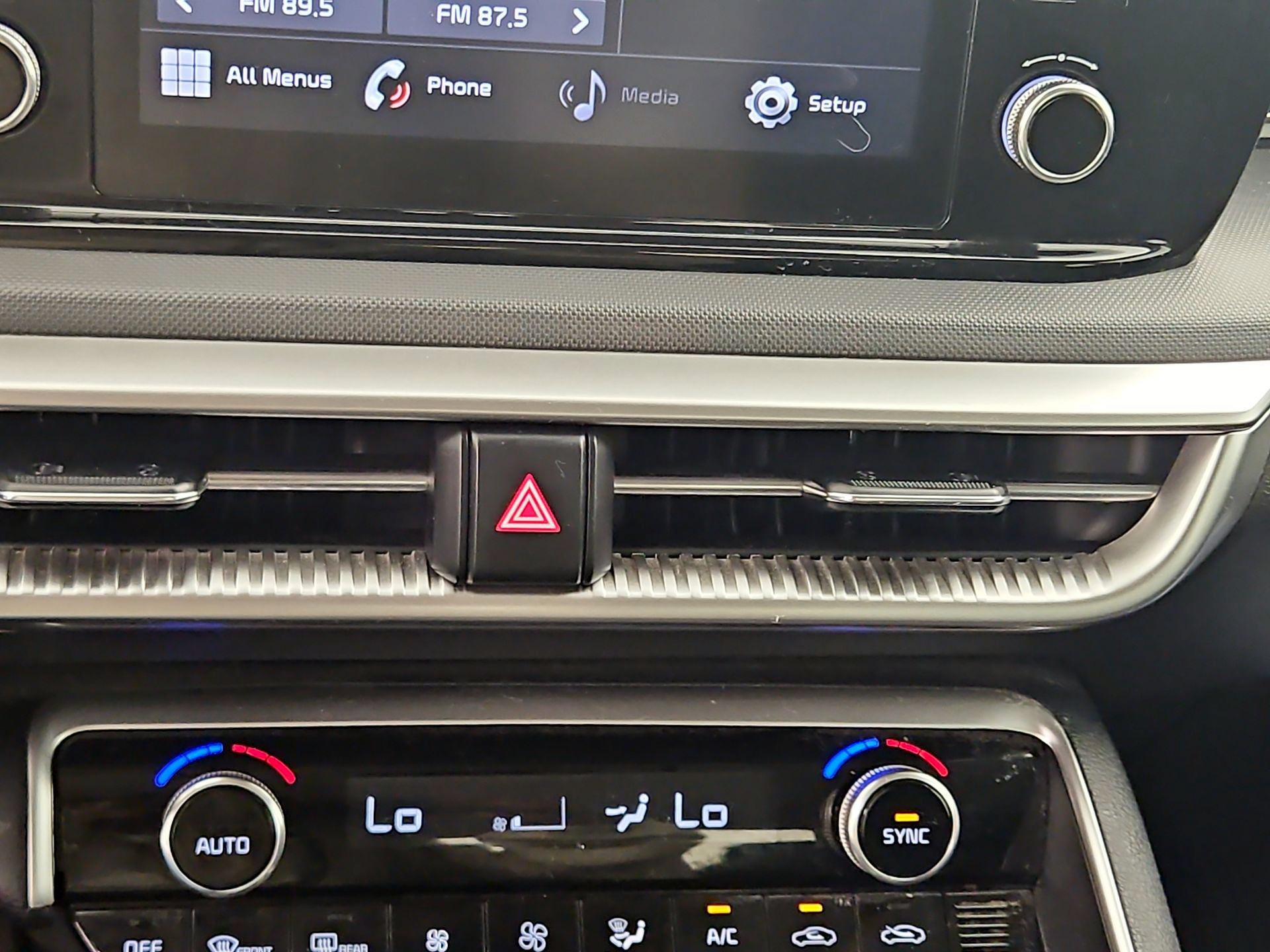 Thumbnail: 2024 Kia K5 - 16