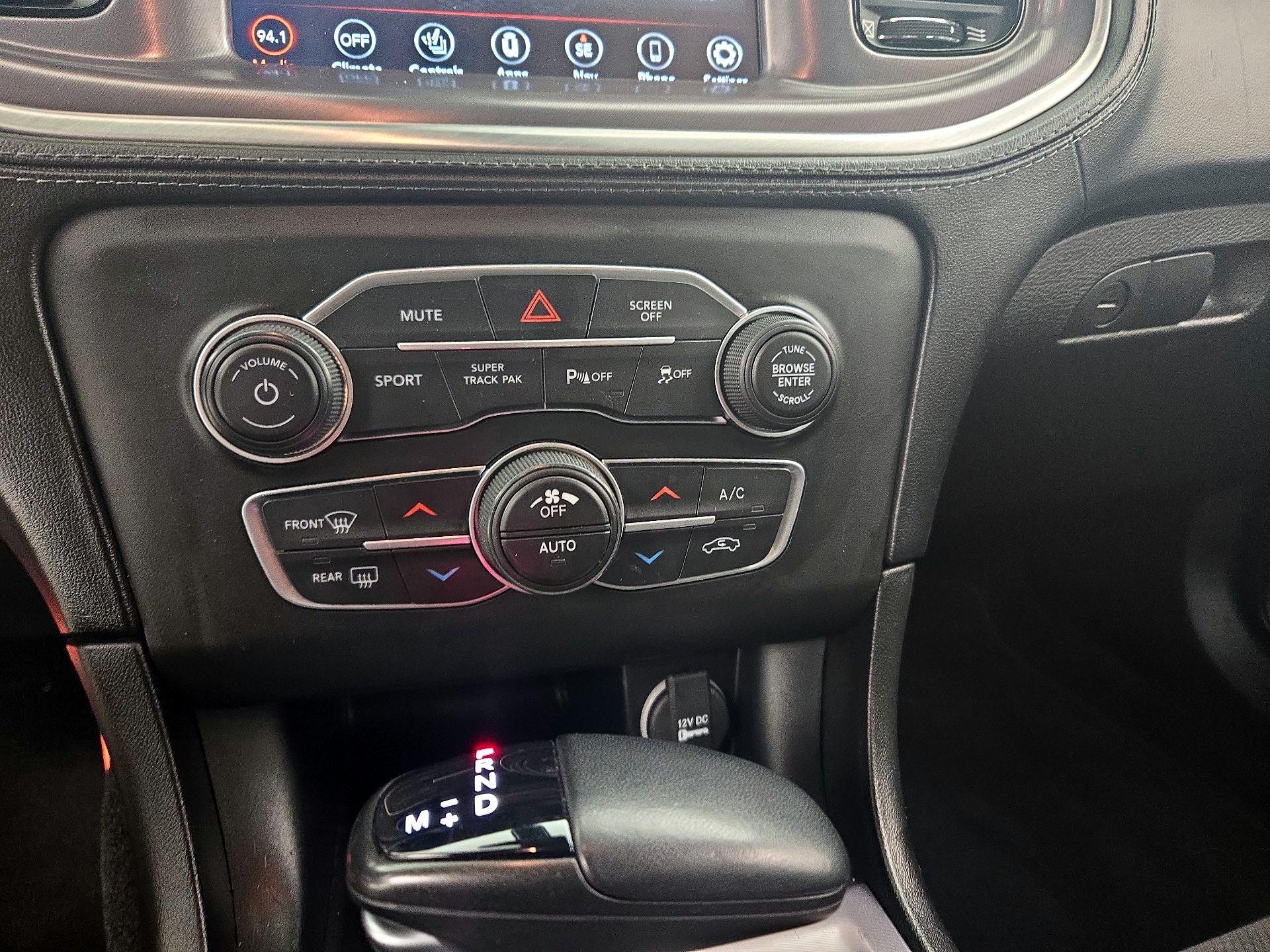 Thumbnail: 2021 Dodge Charger - 16