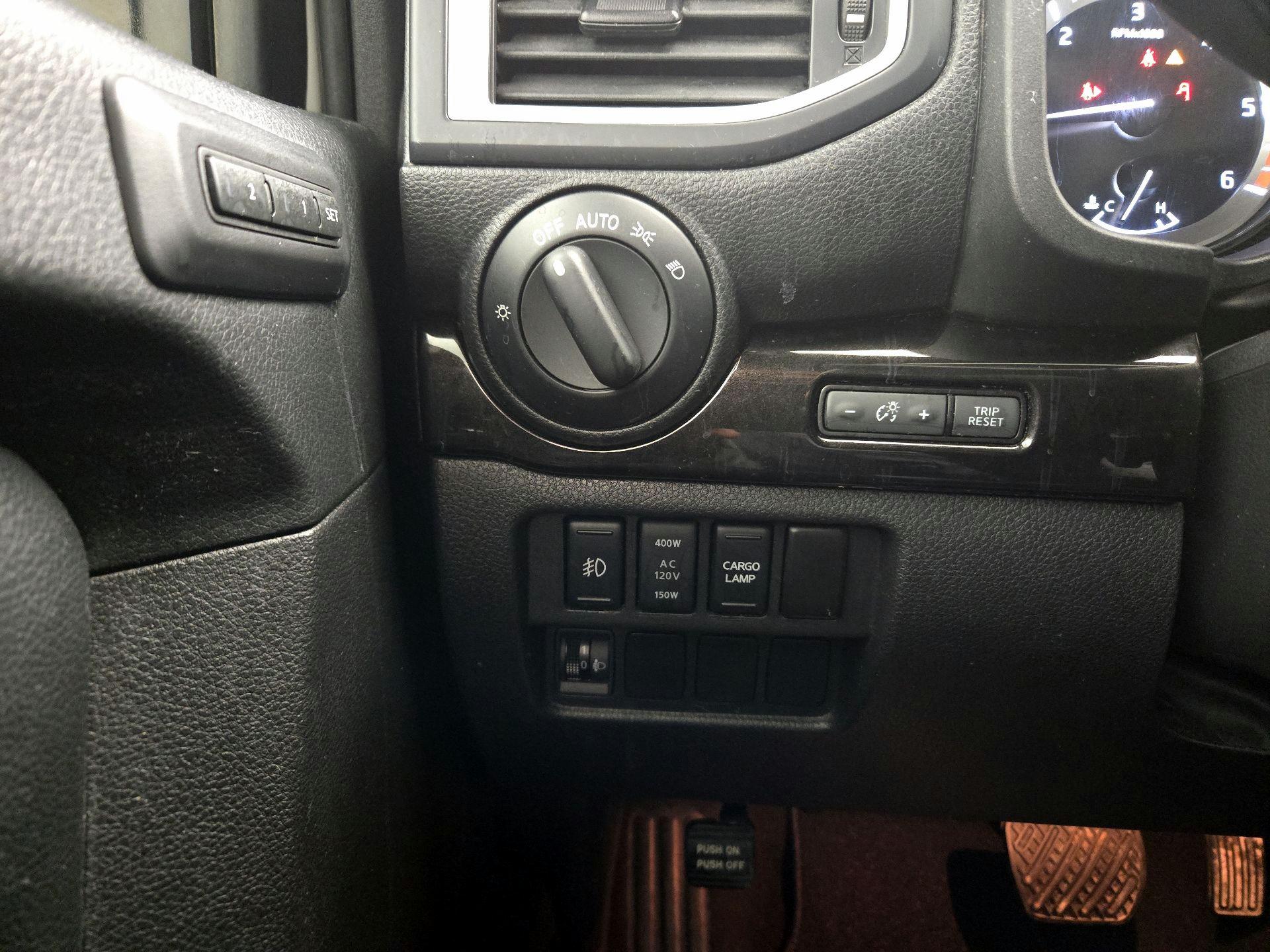 Thumbnail: 2018 Nissan Titan - 13