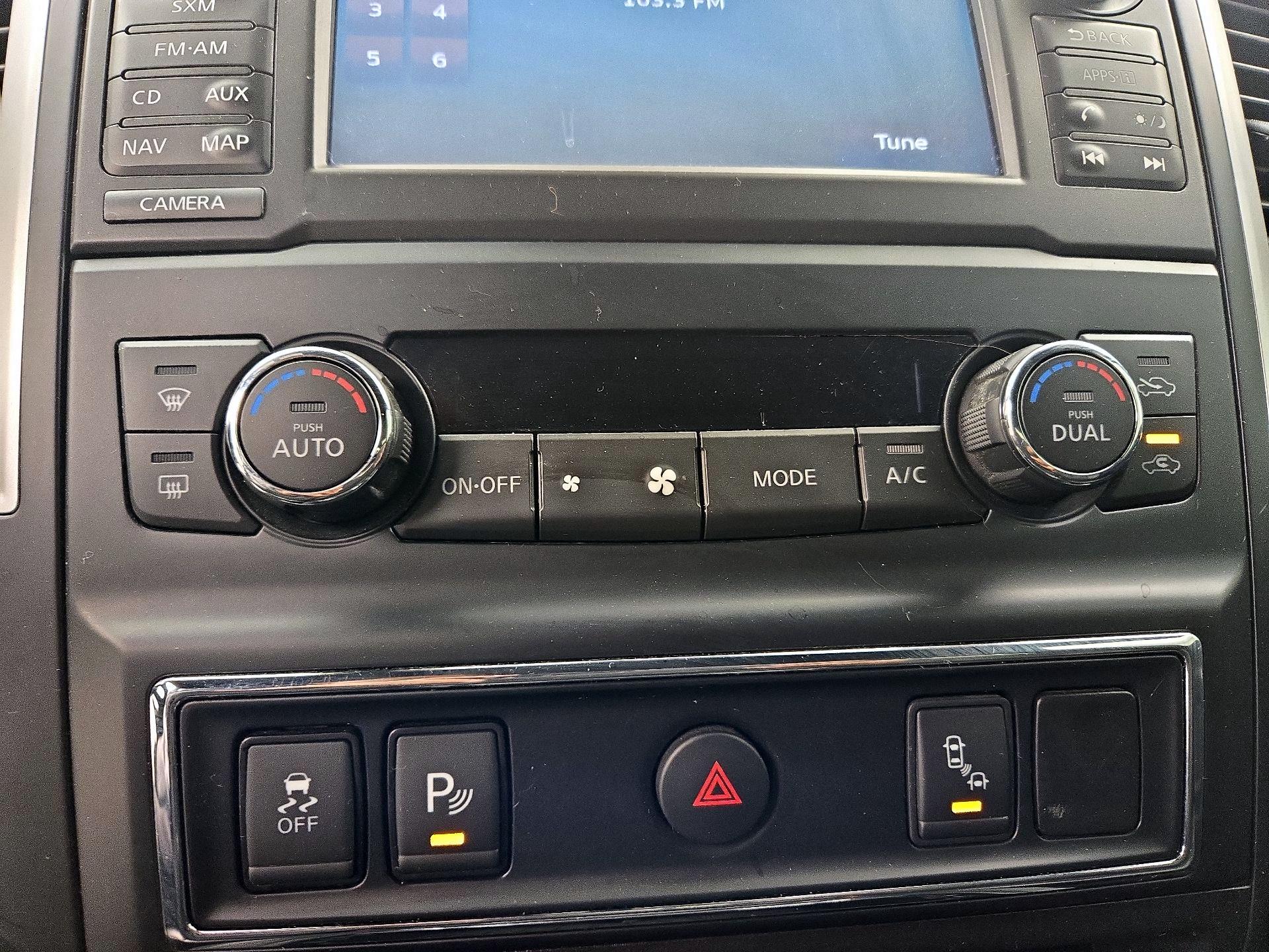 Thumbnail: 2018 Nissan Titan - 17