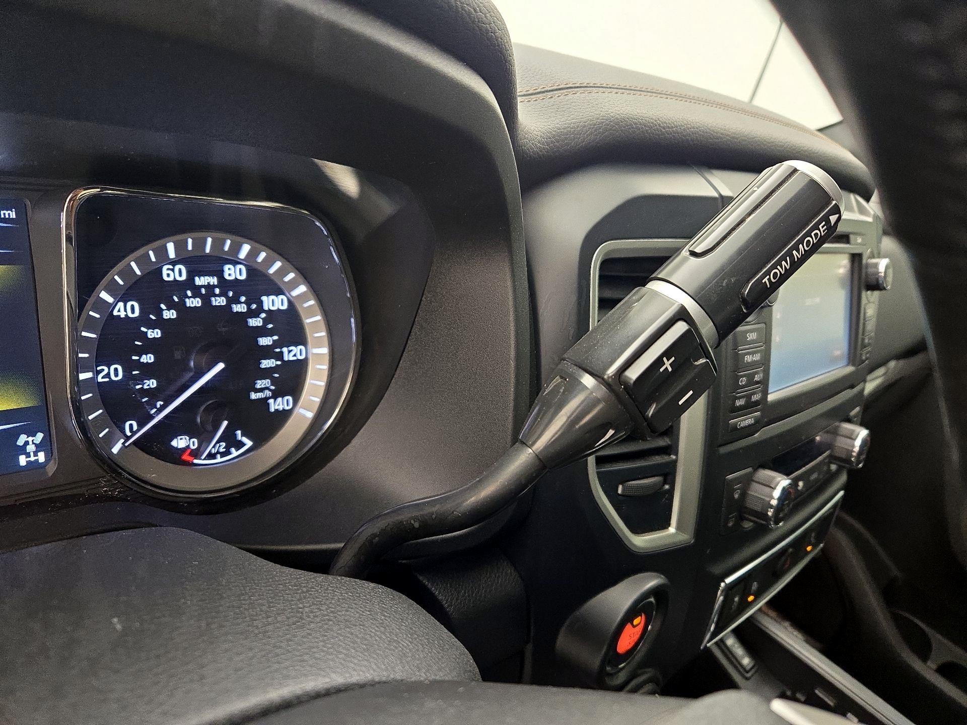 Thumbnail: 2018 Nissan Titan - 18