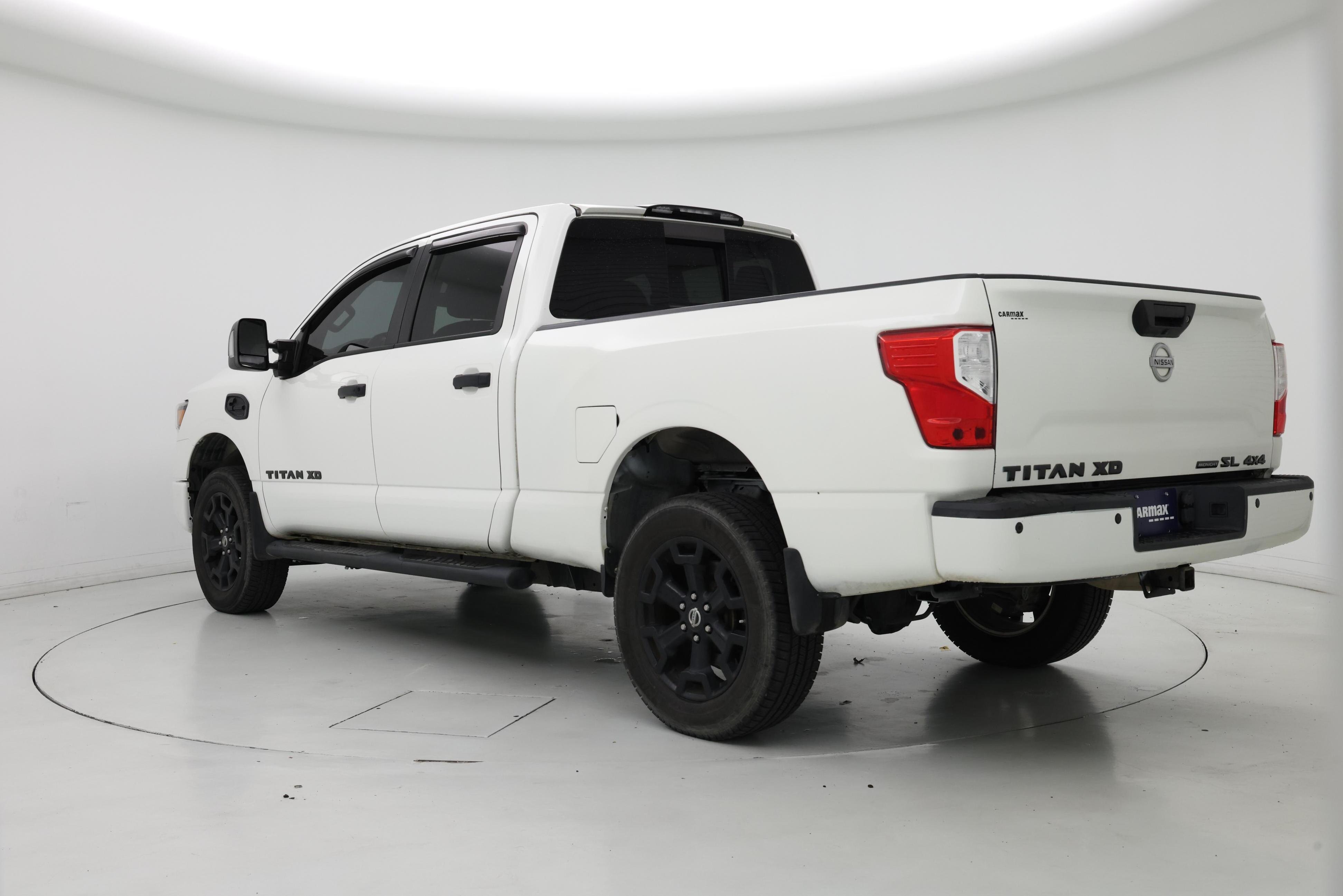 Thumbnail: 2018 Nissan Titan - 2