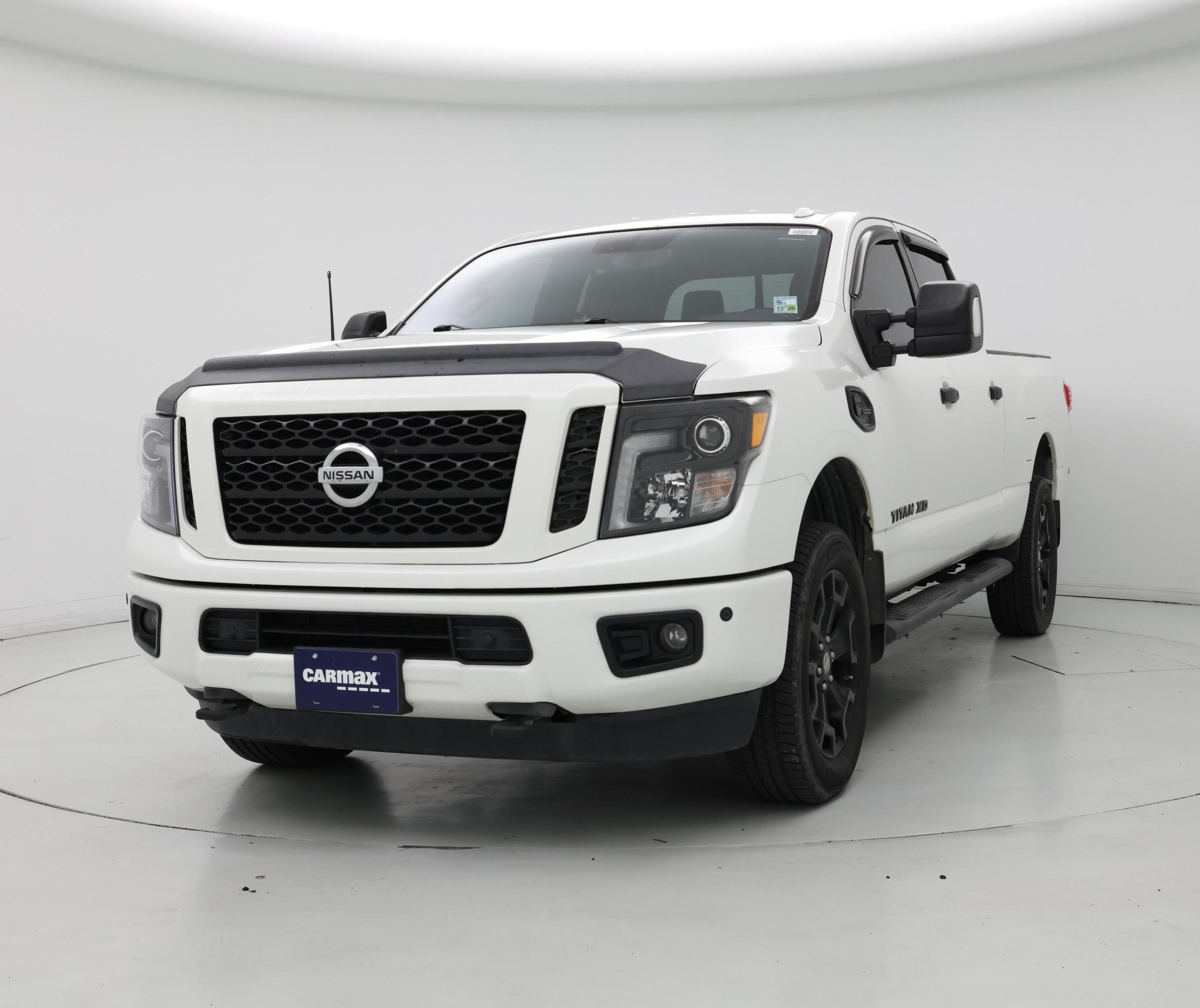 Thumbnail: 2018 Nissan Titan - 4