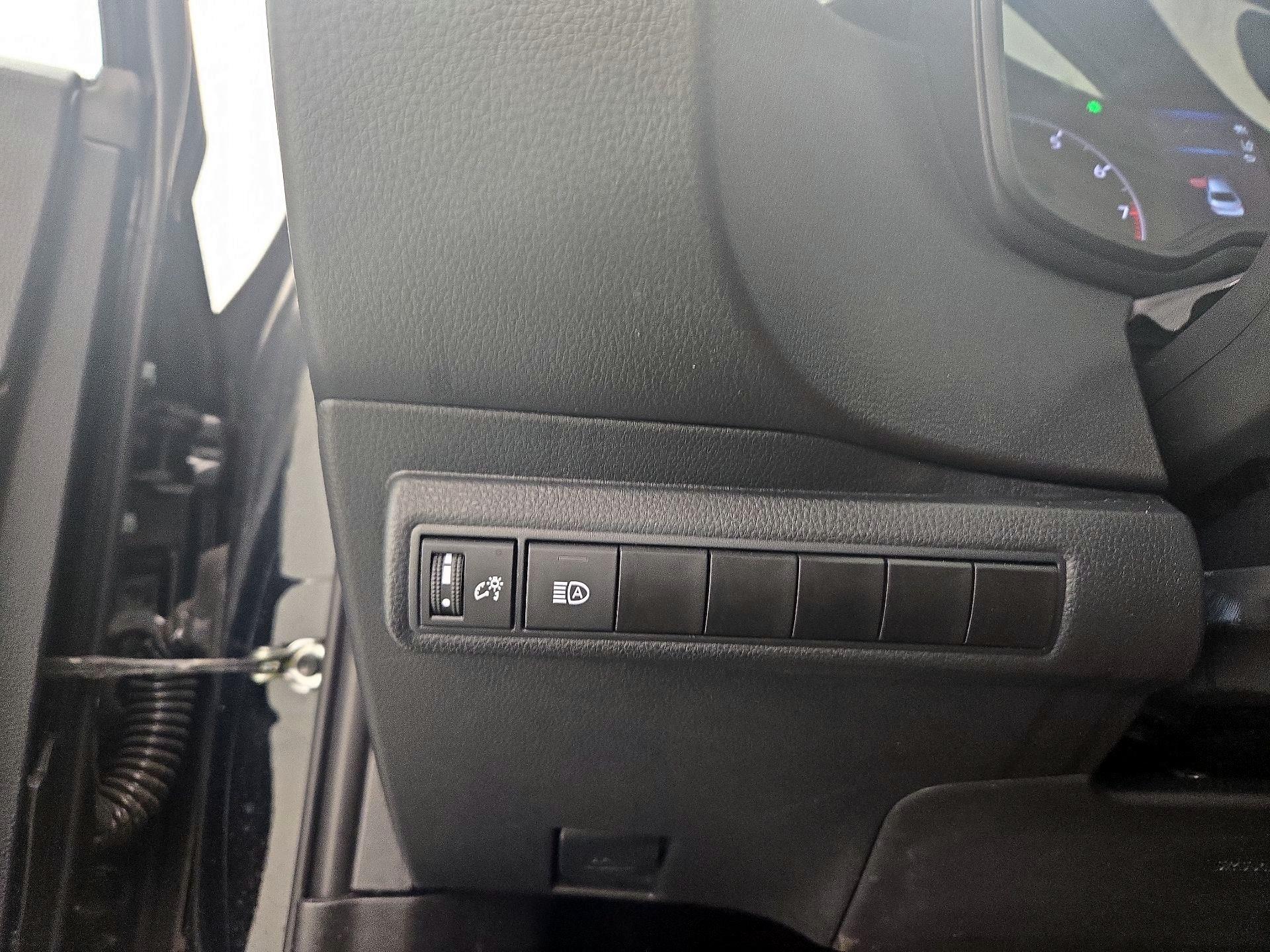 Thumbnail: 2024 Toyota Corolla - 13