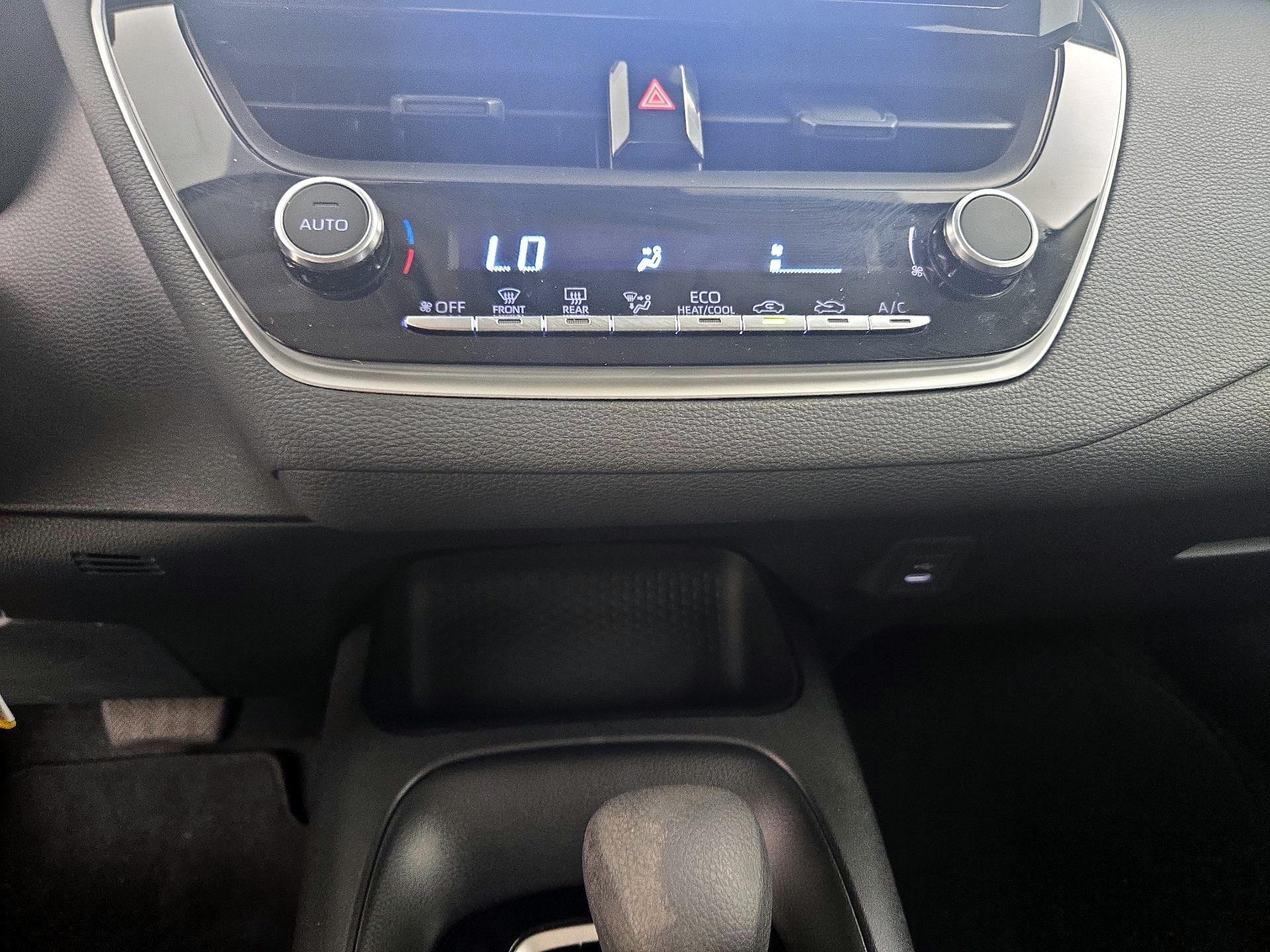 Thumbnail: 2024 Toyota Corolla - 16