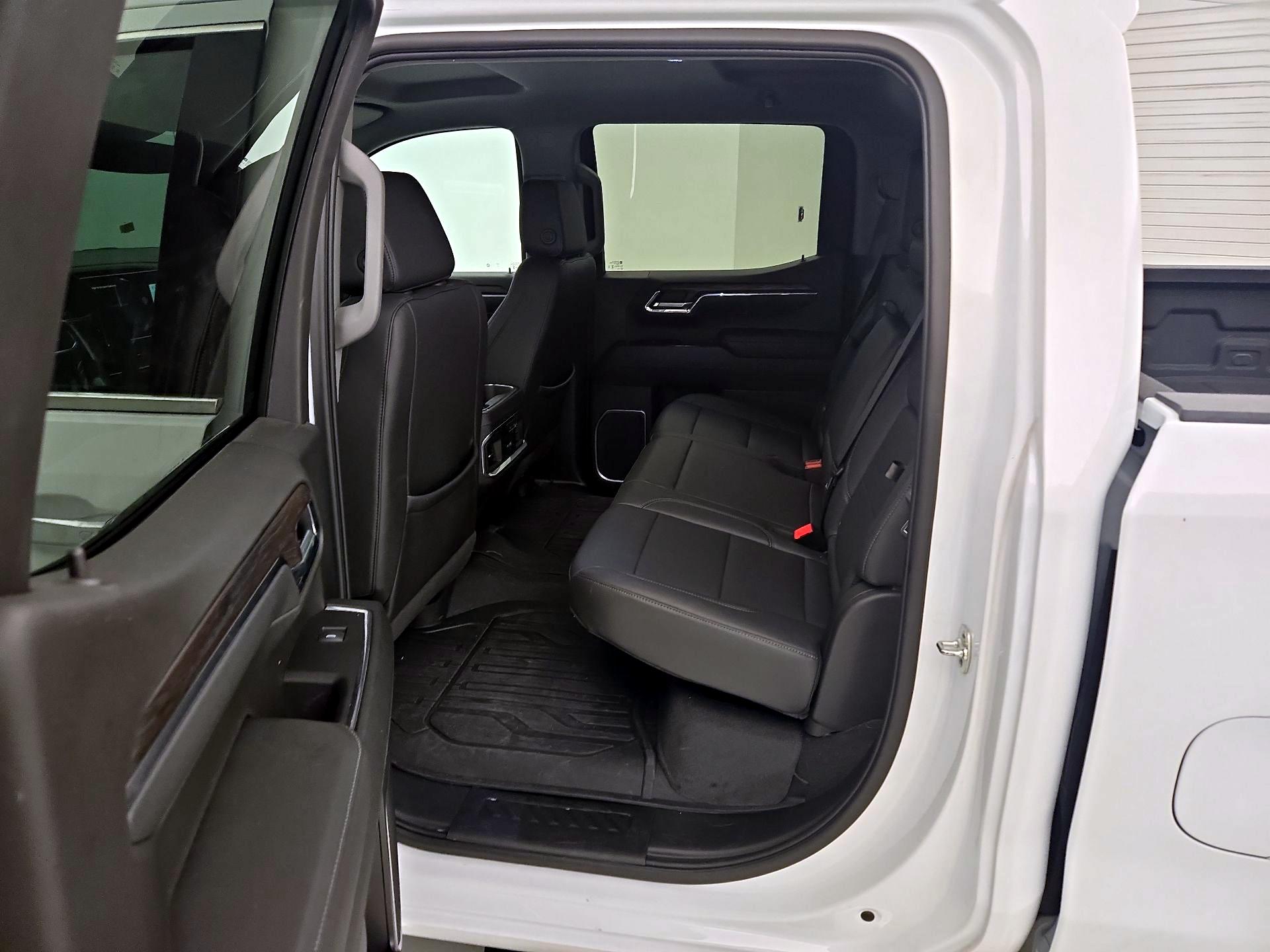 Thumbnail: 2025 GMC Sierra 1500 - 20