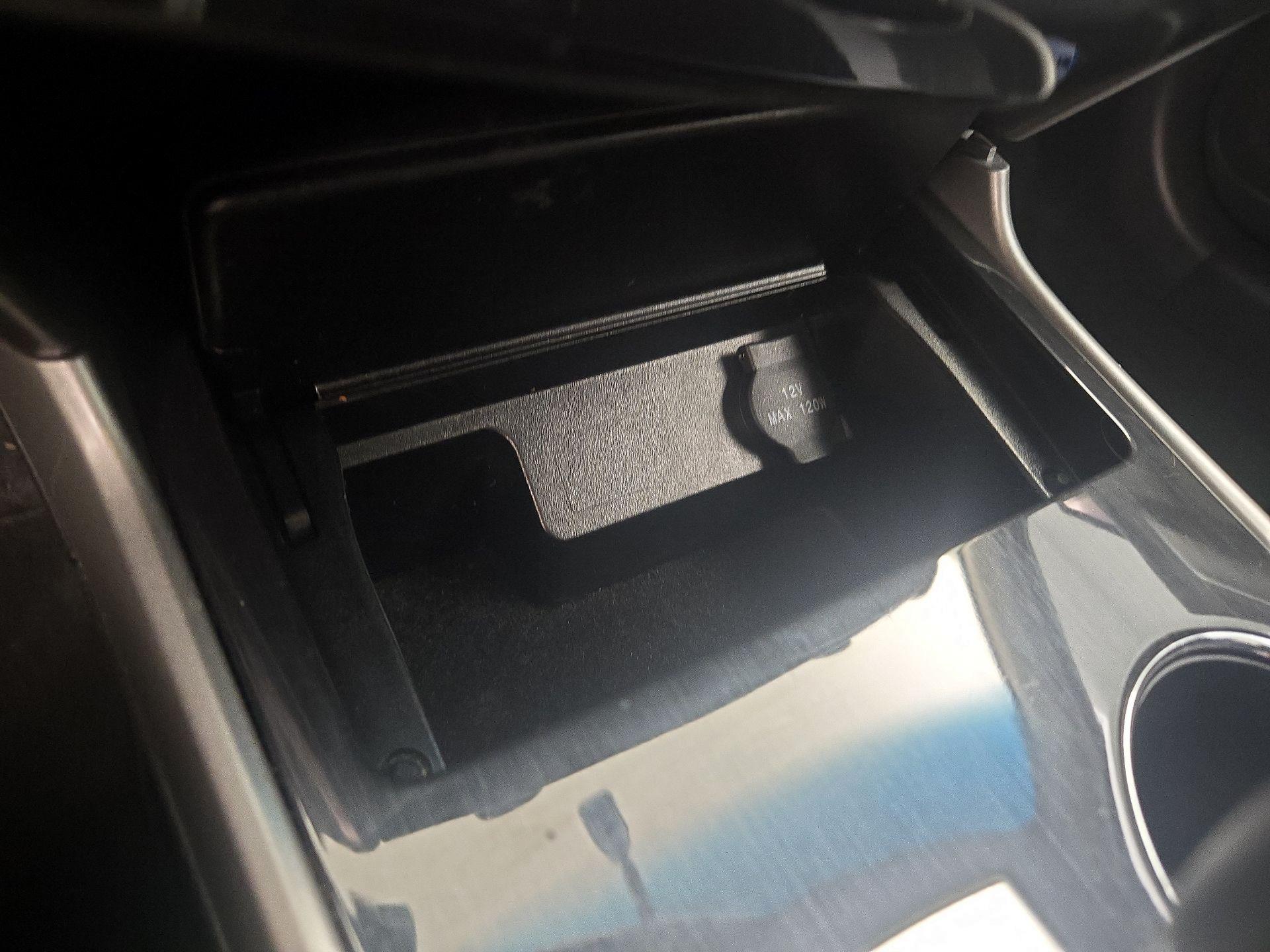 Thumbnail: 2014 Nissan Altima - 17