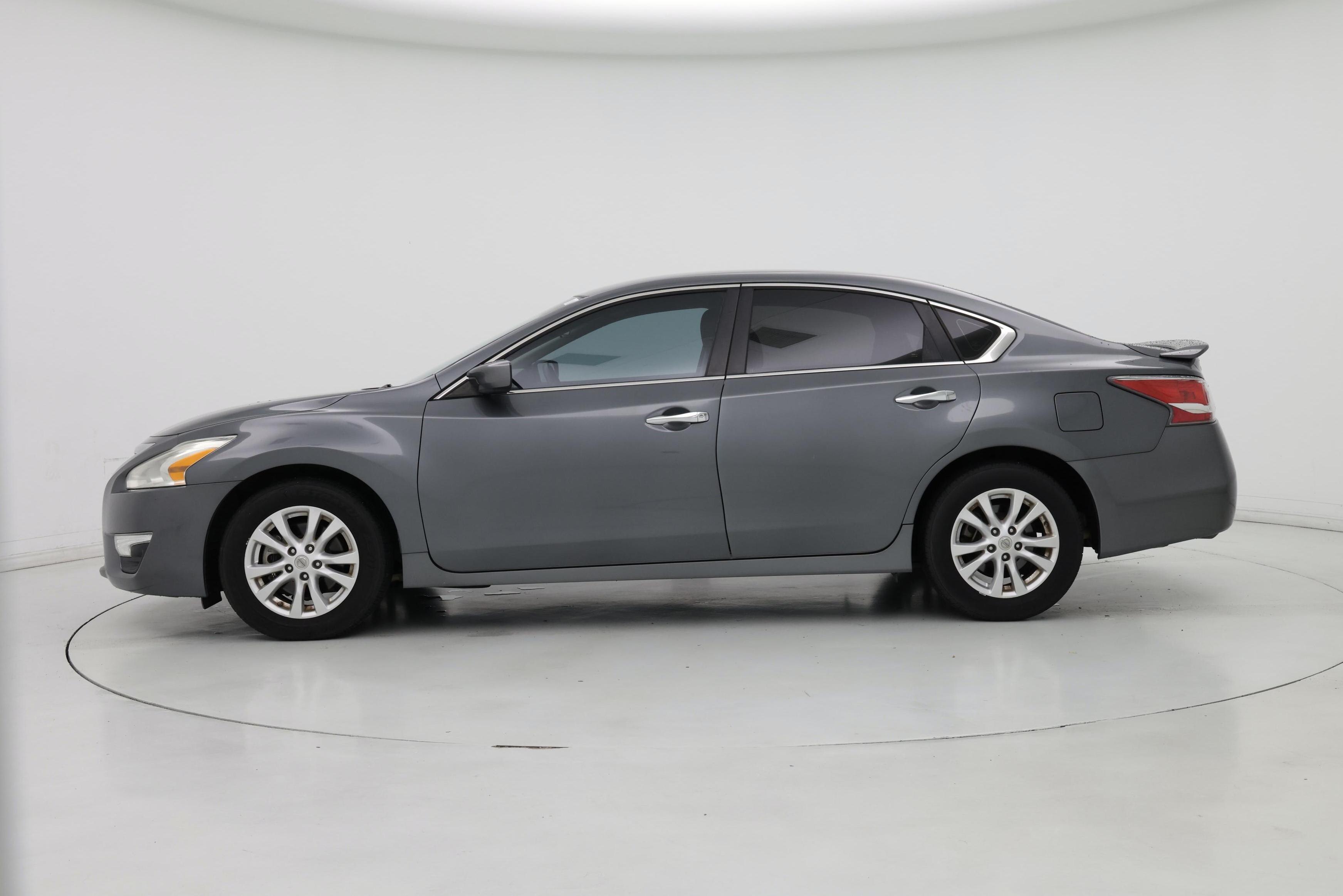 Thumbnail: 2014 Nissan Altima - 3