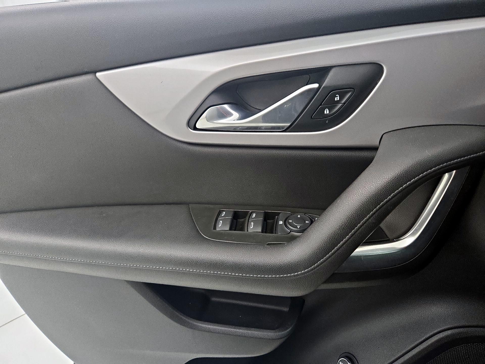 Thumbnail: 2021 Chevrolet Blazer - 12