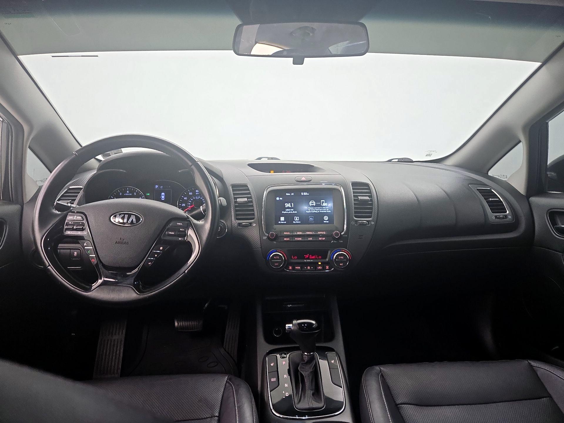 Thumbnail: 2017 Kia Forte - 9