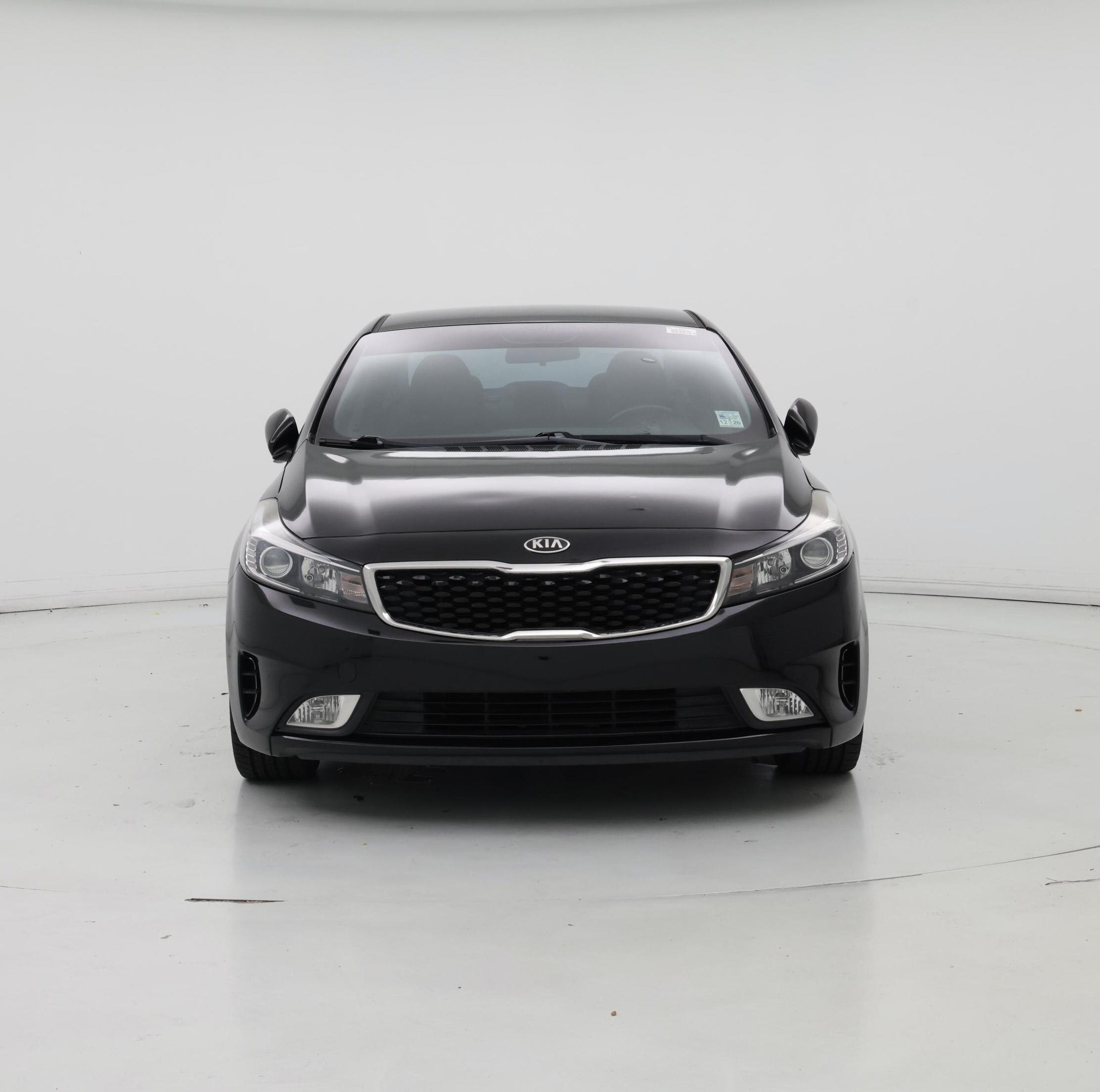 Thumbnail: 2017 Kia Forte - 5