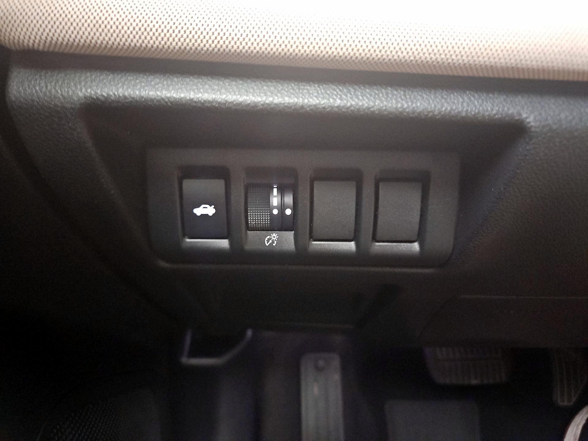 Thumbnail: 2022 Subaru Legacy - 13