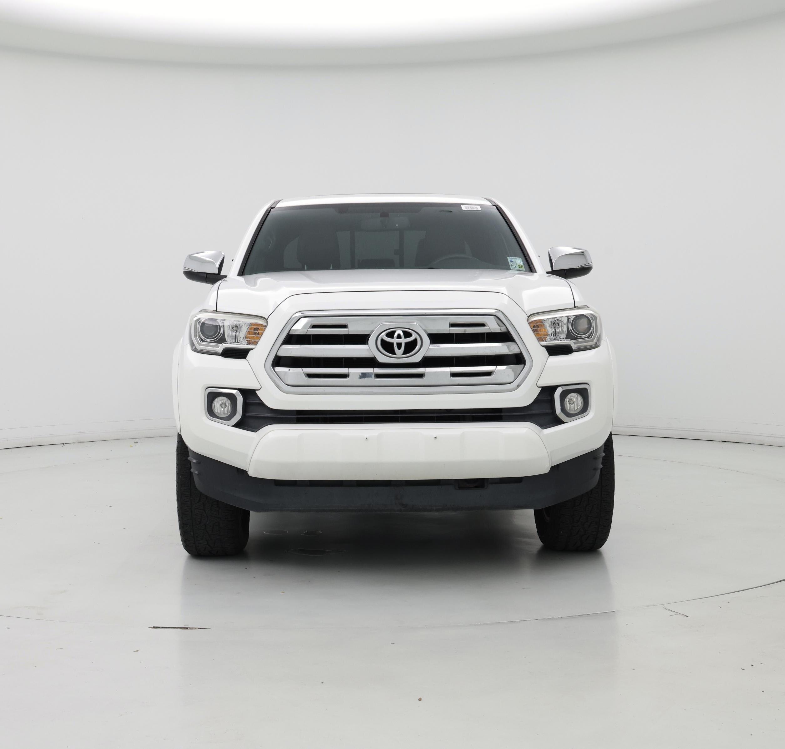 Thumbnail: 2016 Toyota Tacoma - 5