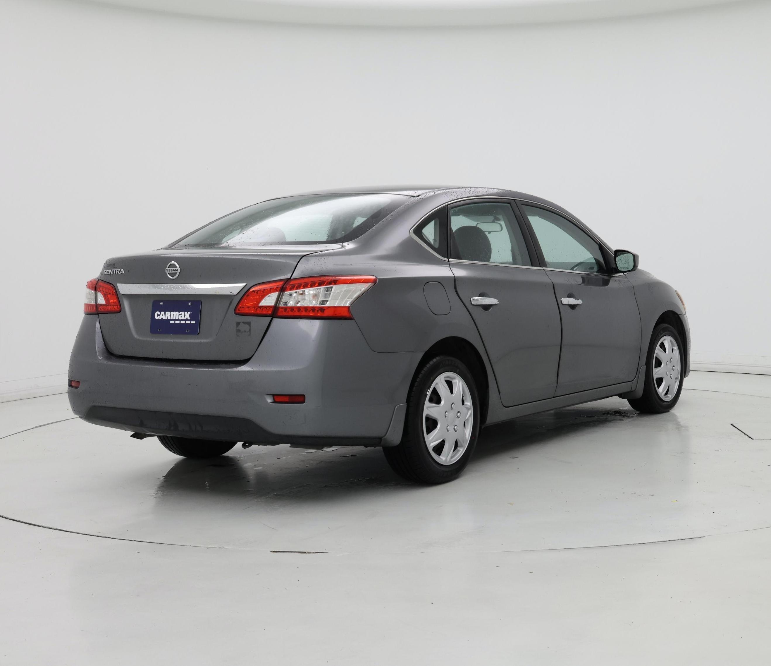 Thumbnail: 2015 Nissan Sentra - 8